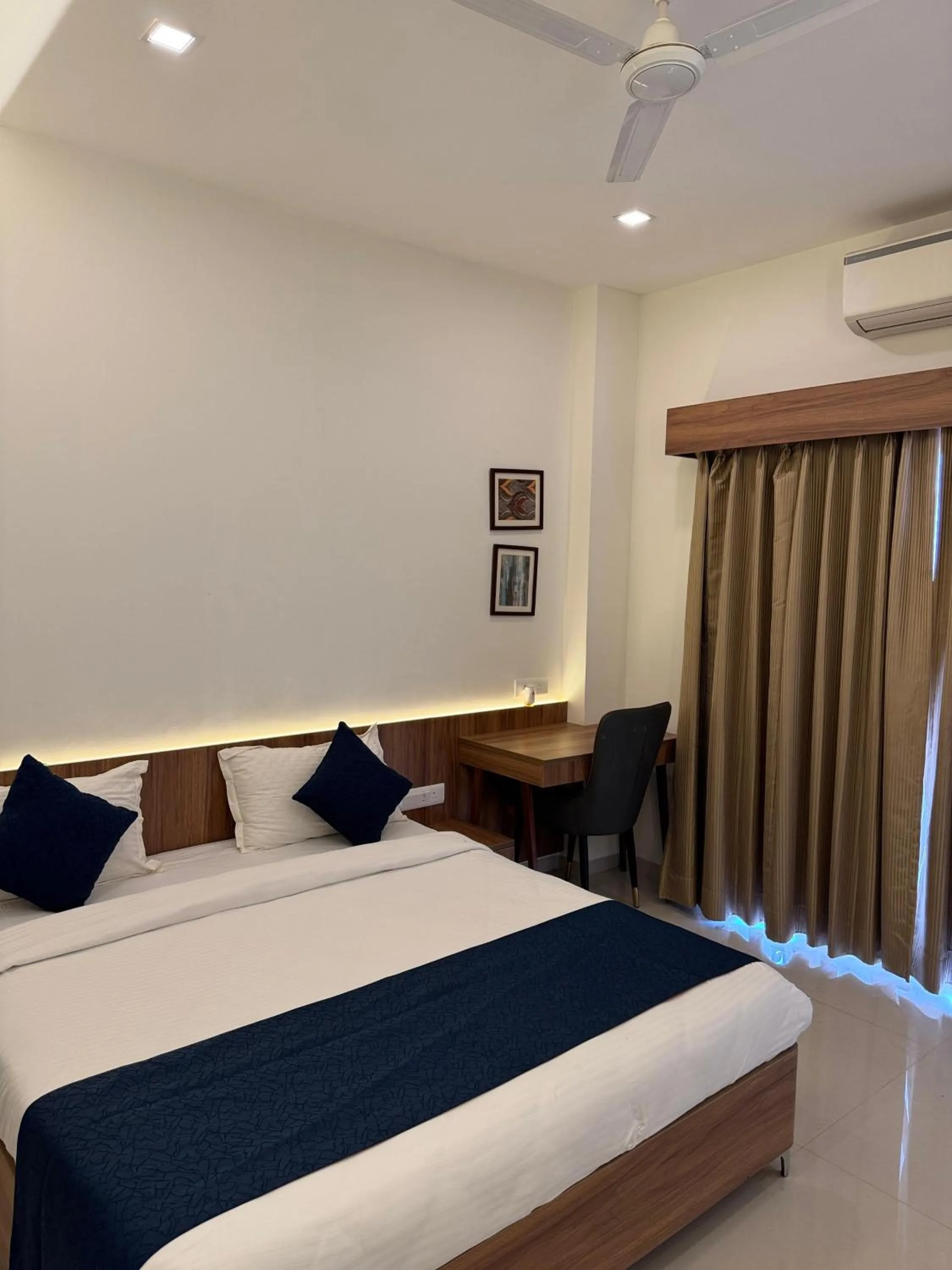 Bedroom, Bed in Pegasus Lifestyle Resort Karjat