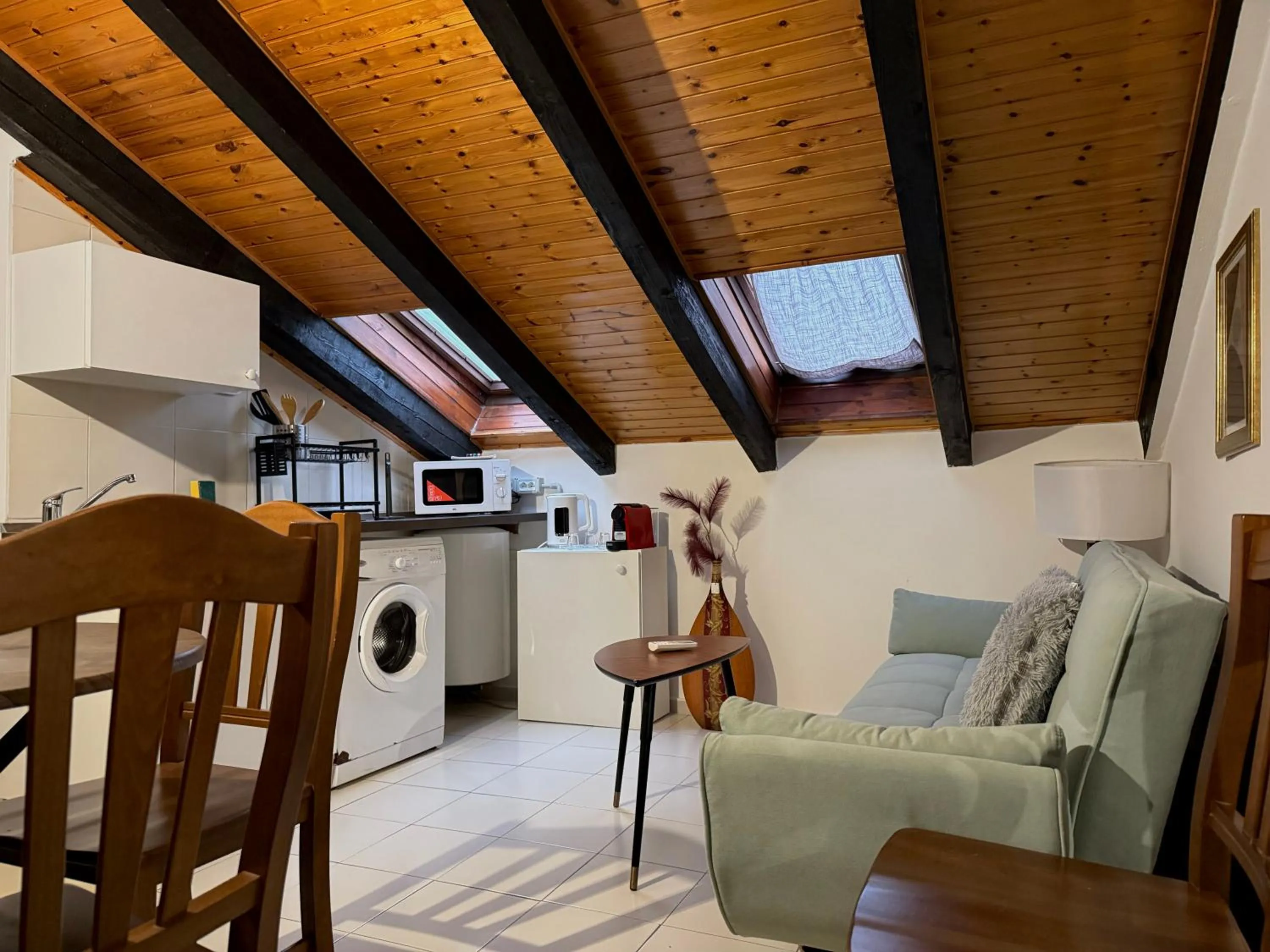 Kitchen or kitchenette in Hosting Dreams Attics - Duomo