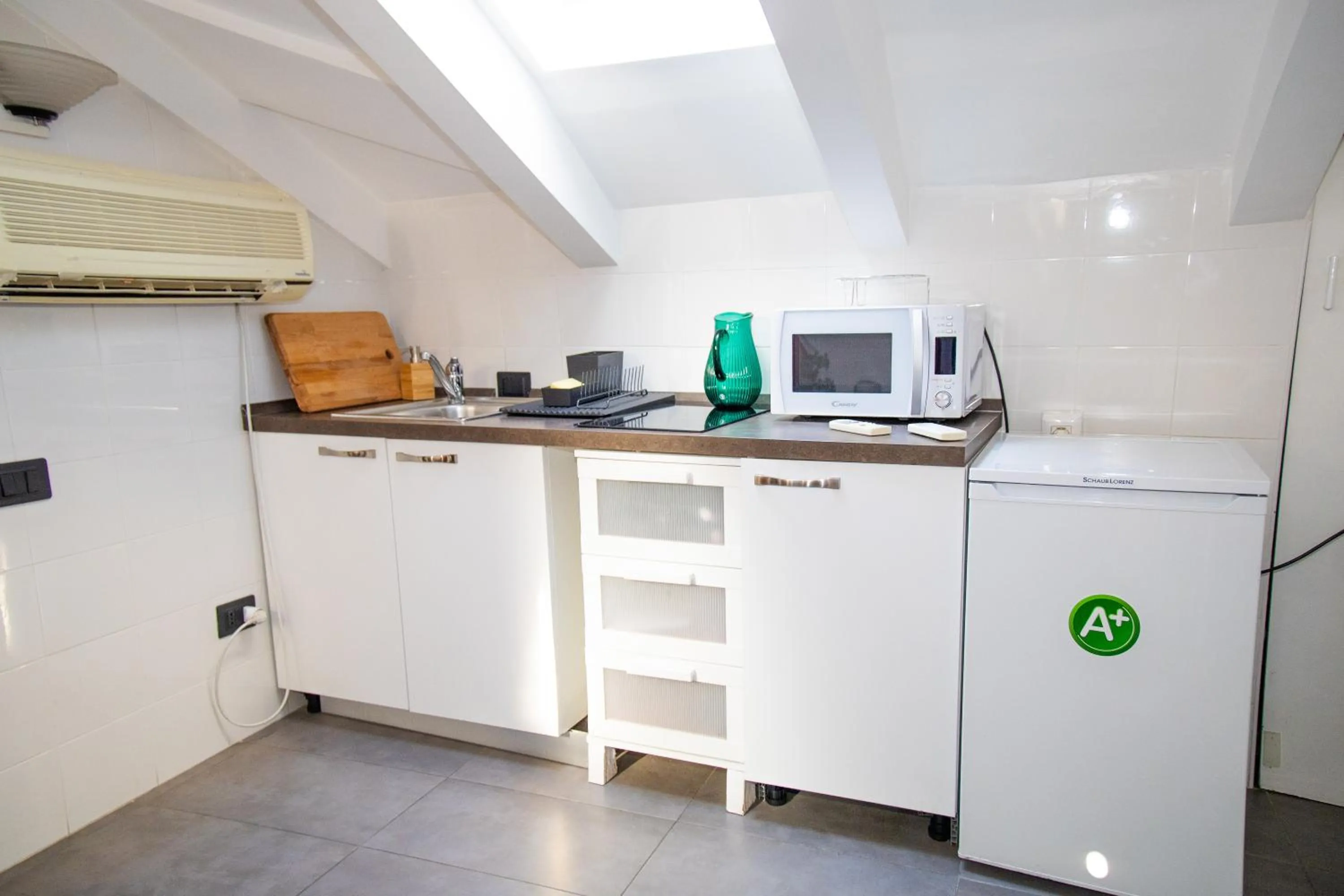 Kitchen or kitchenette in Hosting Dreams Attics - Duomo