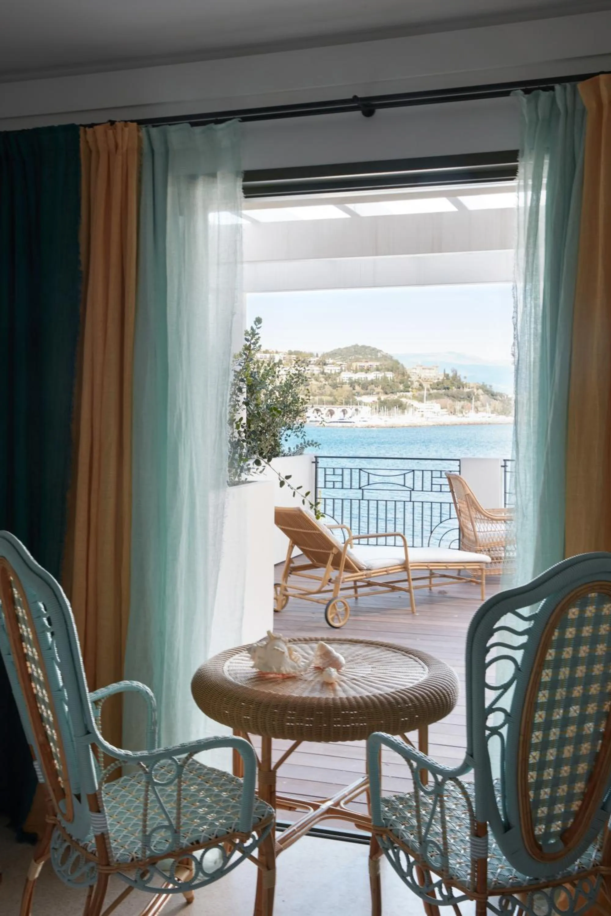 Patio in Château de Théoule