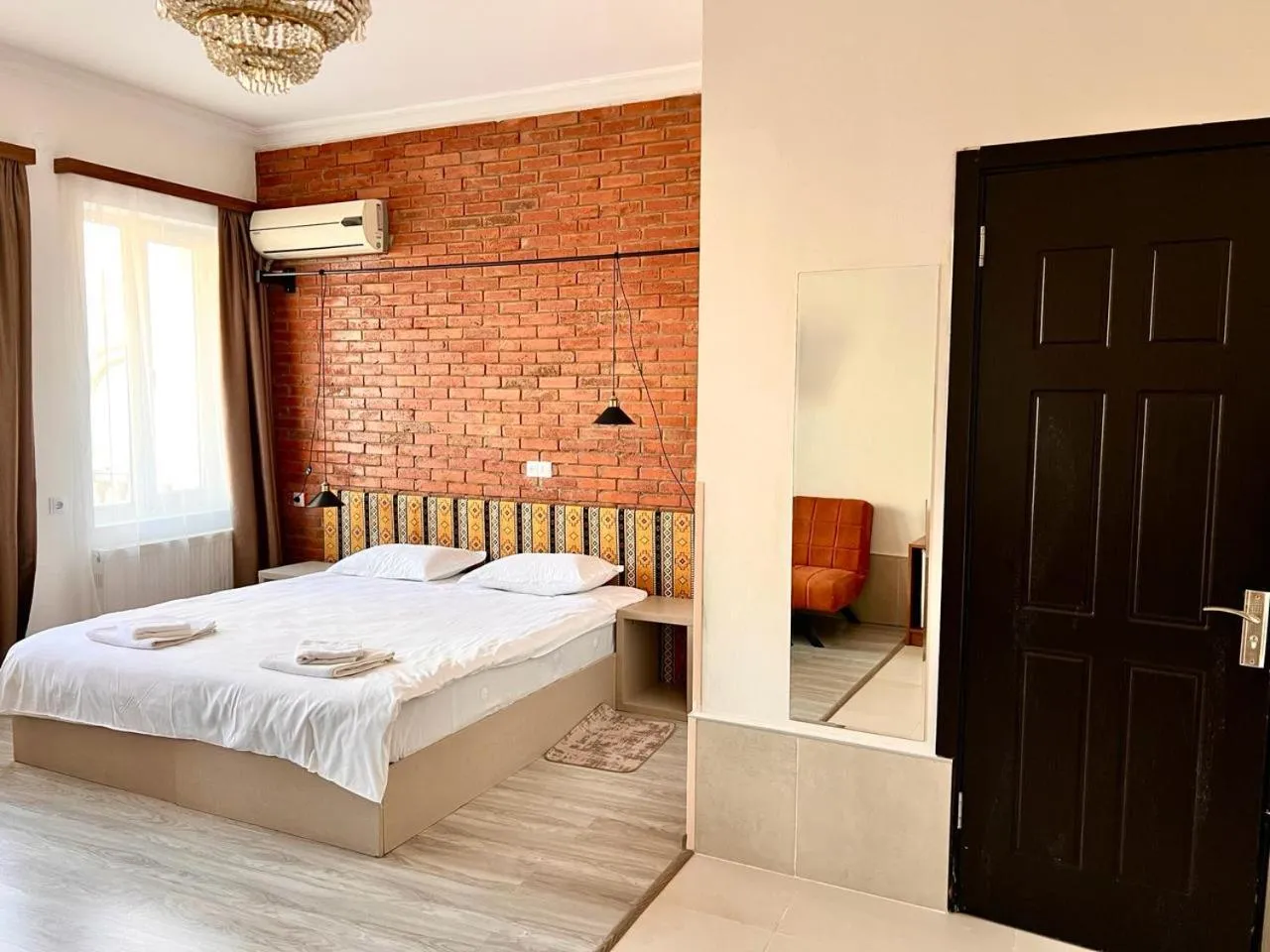 Photo of the whole room, Bed in Tbil Inn Hotel