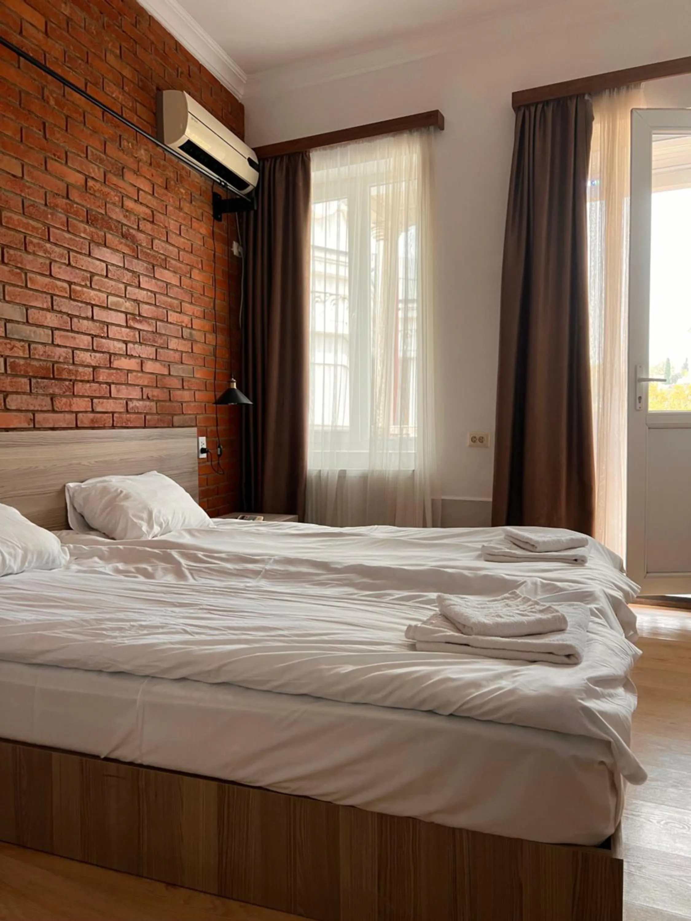 Photo of the whole room, Bed in Tbil Inn Hotel