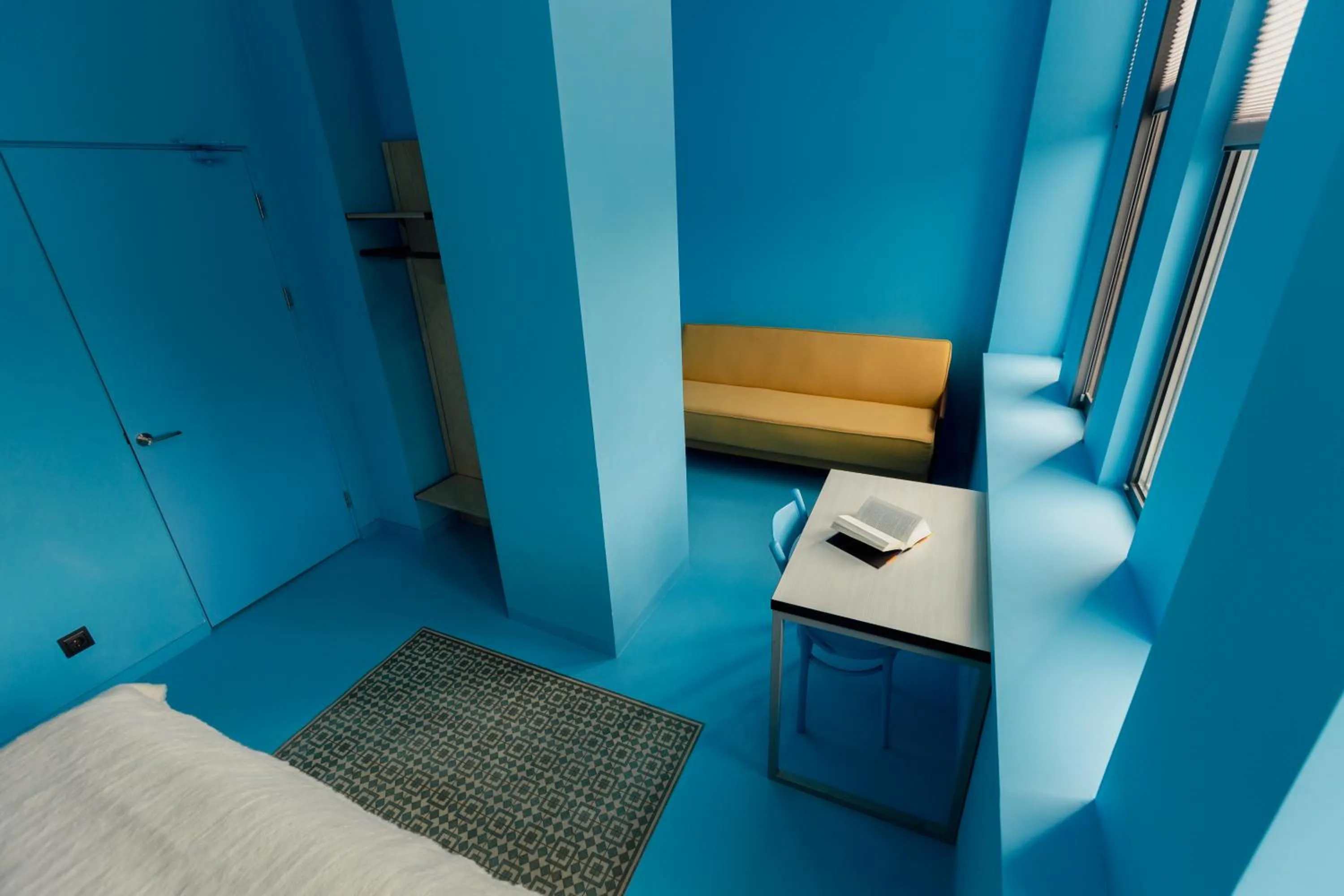 Photo of the whole room, Bed in 11+1 by TUMO