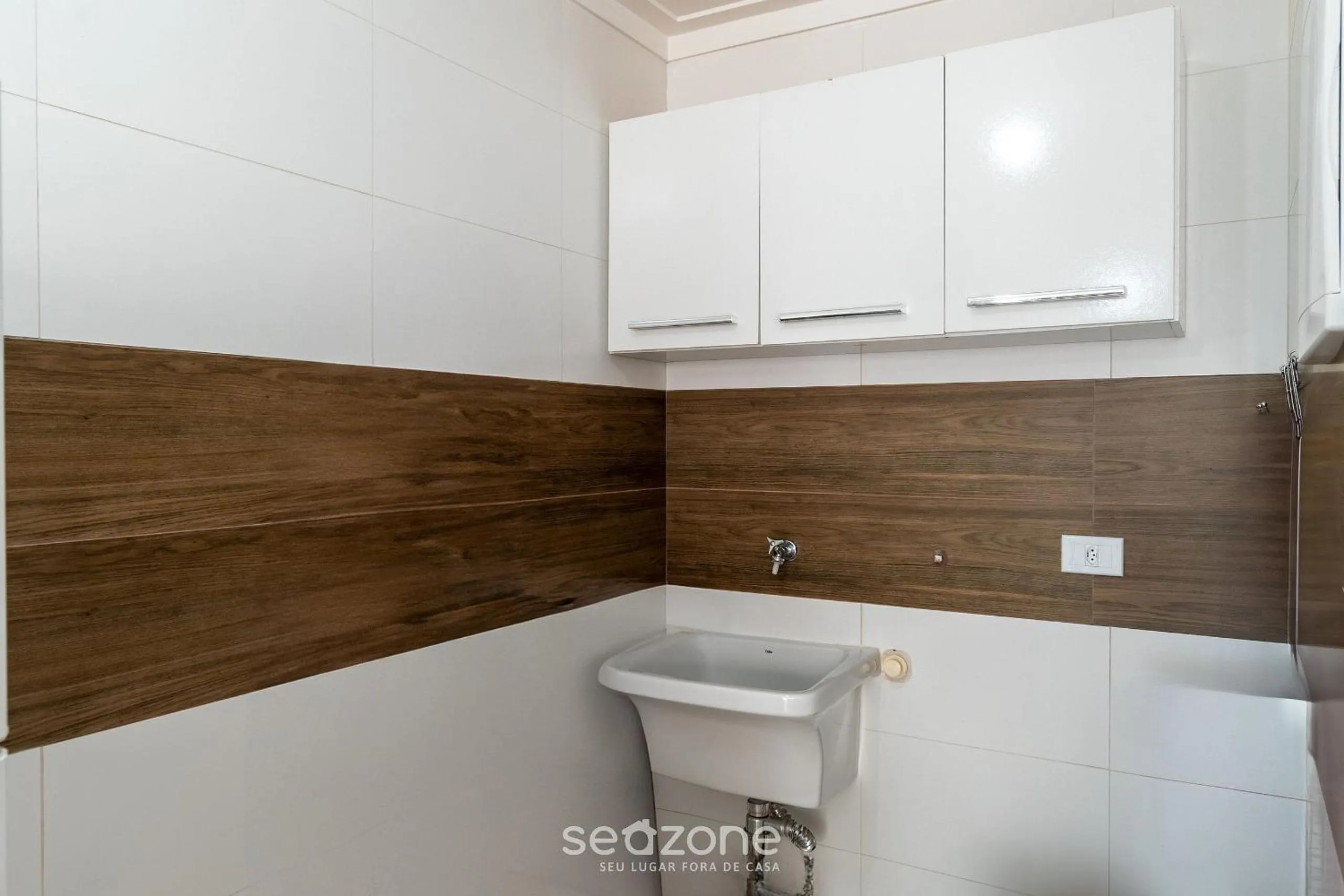 Area and facilities in RJI - Apartamentos próximos da praia de Itaguá