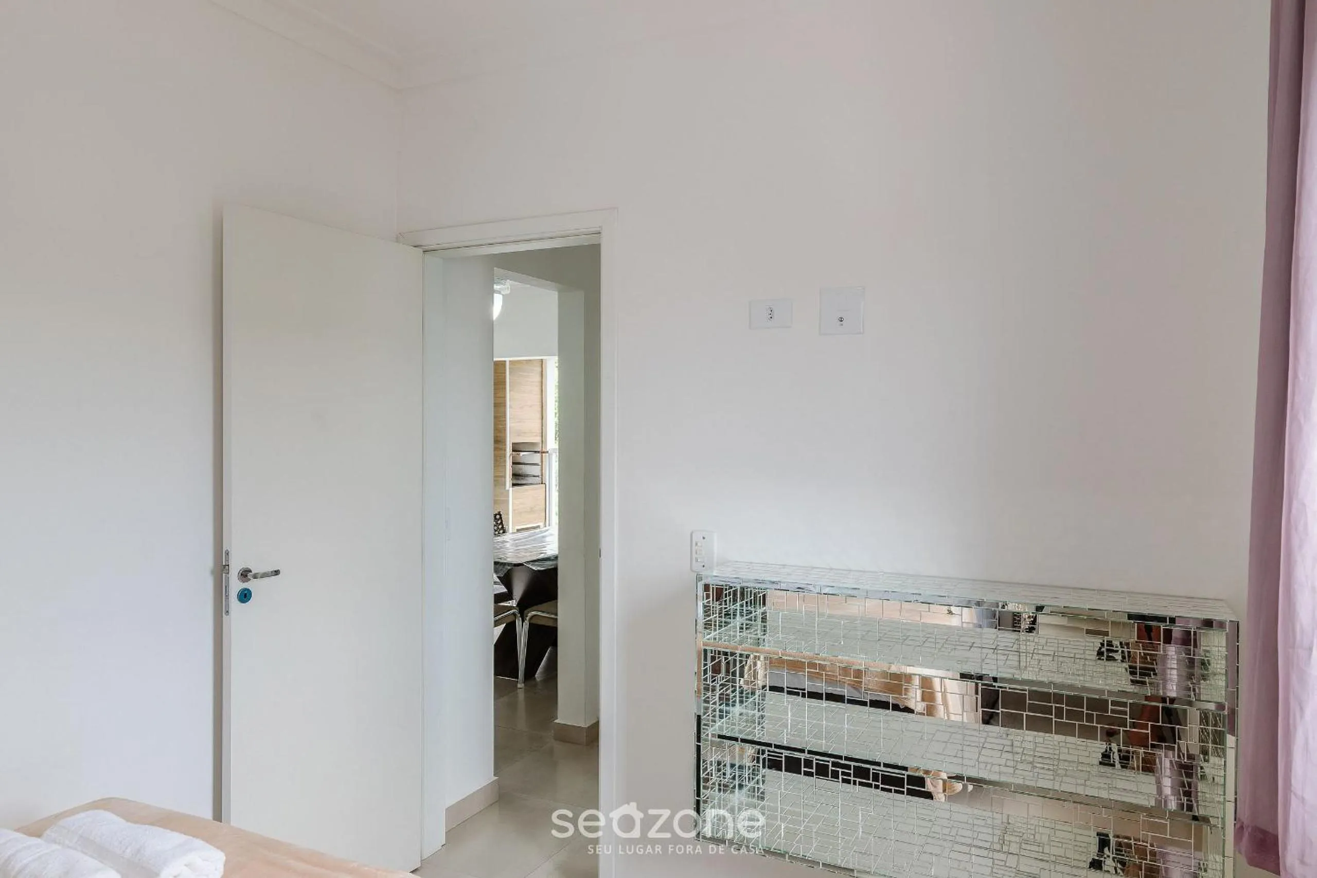 Bedroom, Bed in RJI - Apartamentos próximos da praia de Itaguá