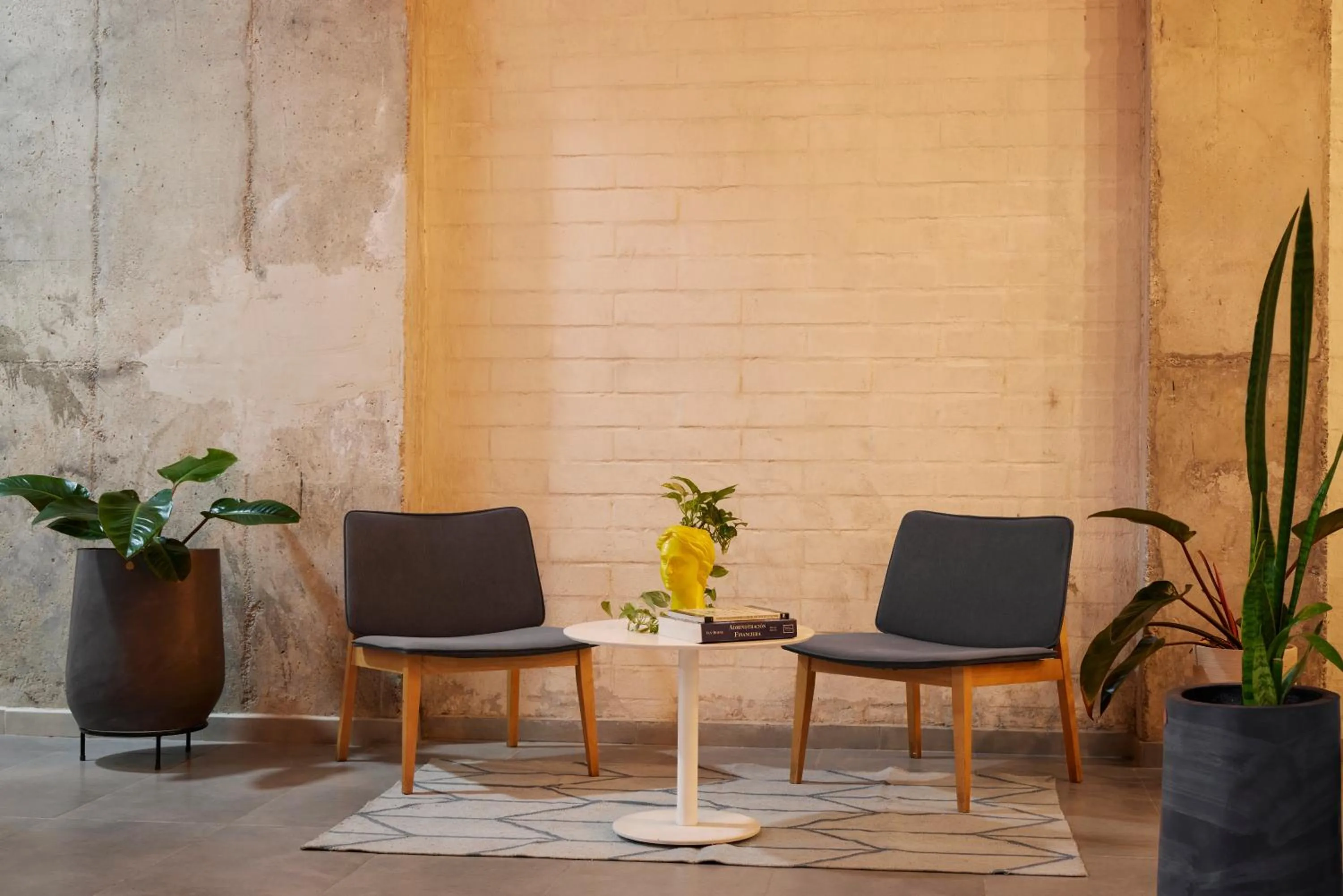 Living room in Altio Hotel