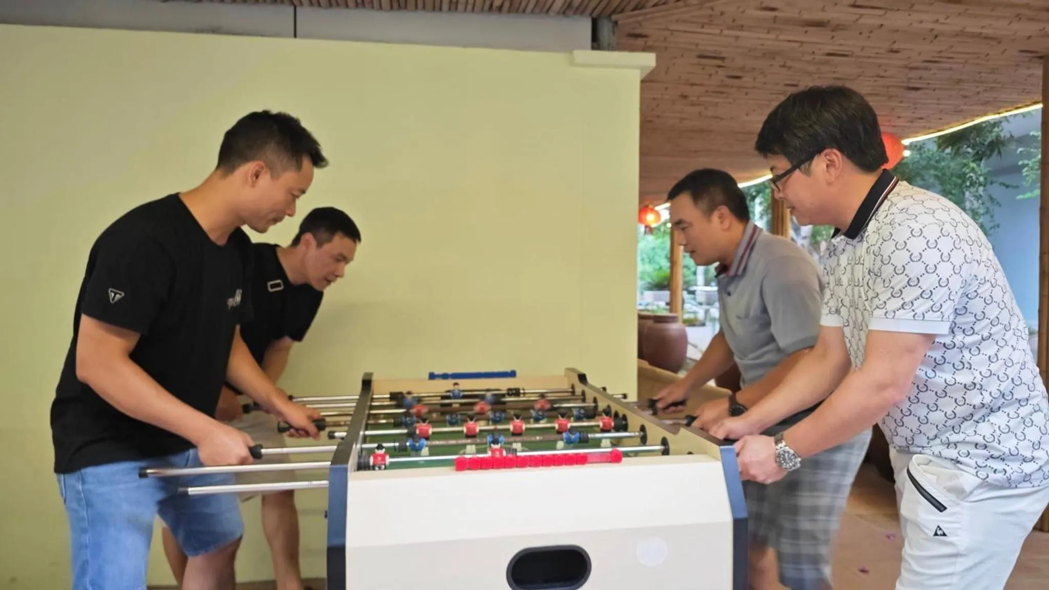 People in Biển Đông COMPLEX