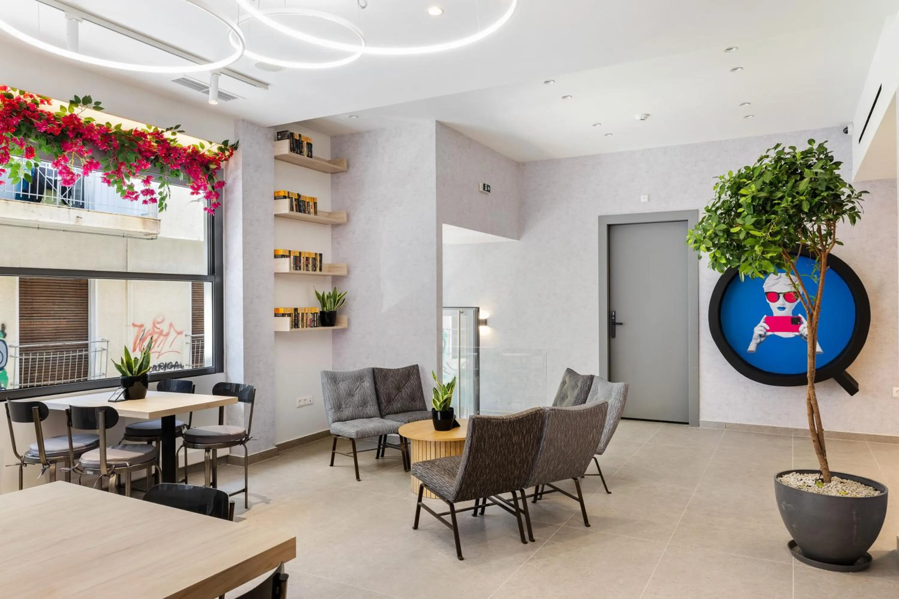 Seating area in The Q Hotel