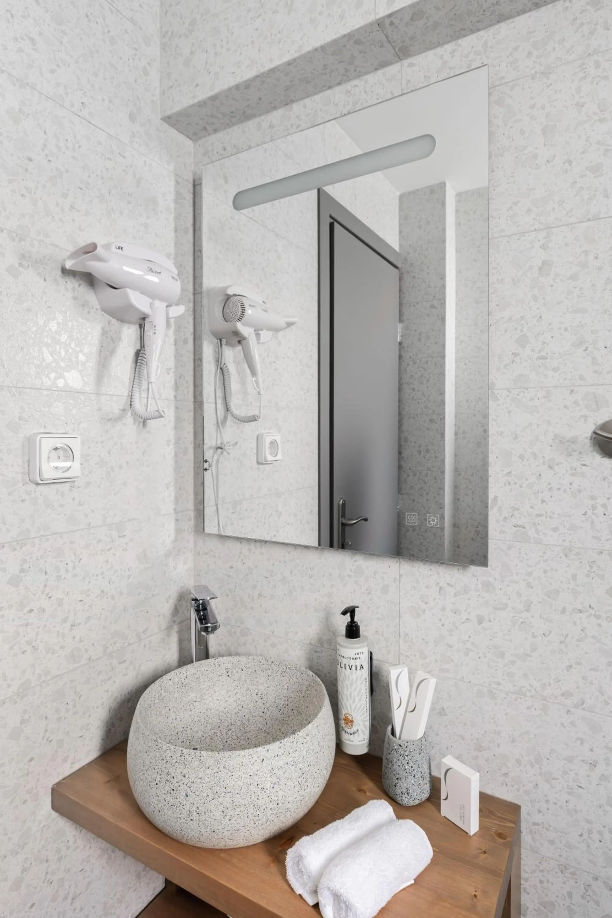 Bathroom in The Q Hotel