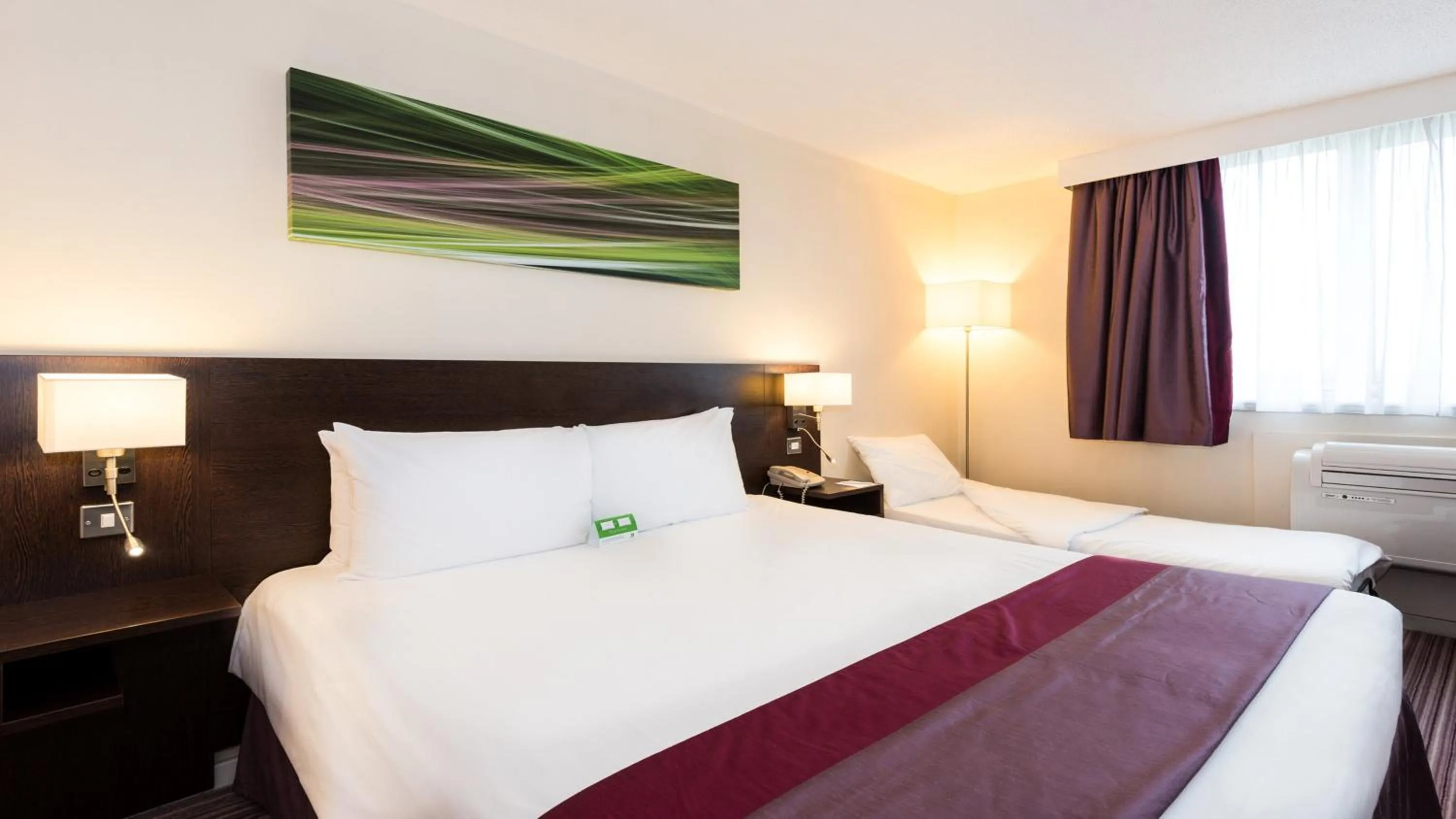 Photo of the whole room, Bed in Holiday Inn Slough Windsor by IHG