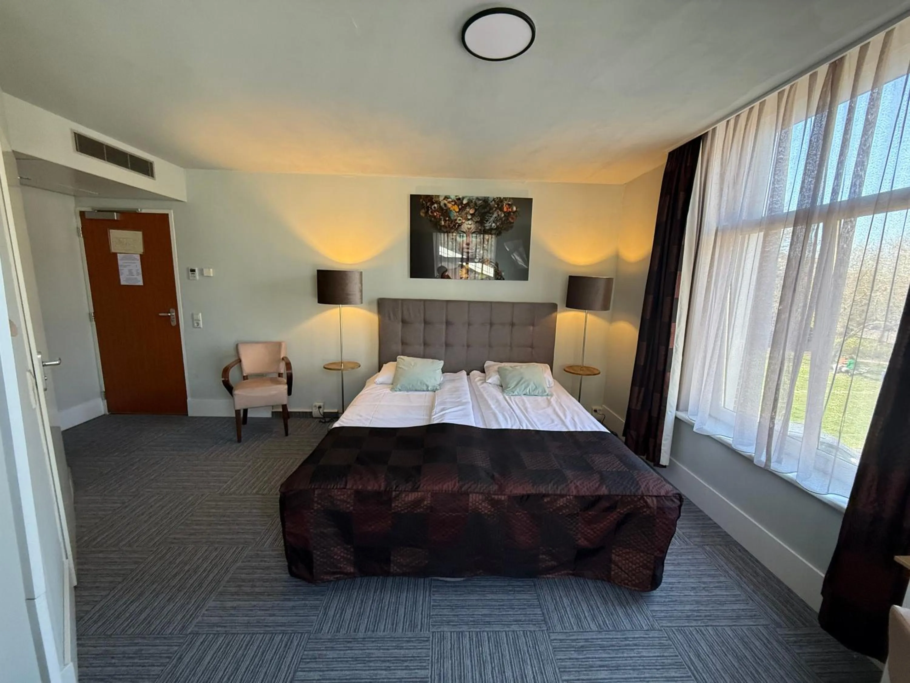 Street view, Bed in Het Rechthuis