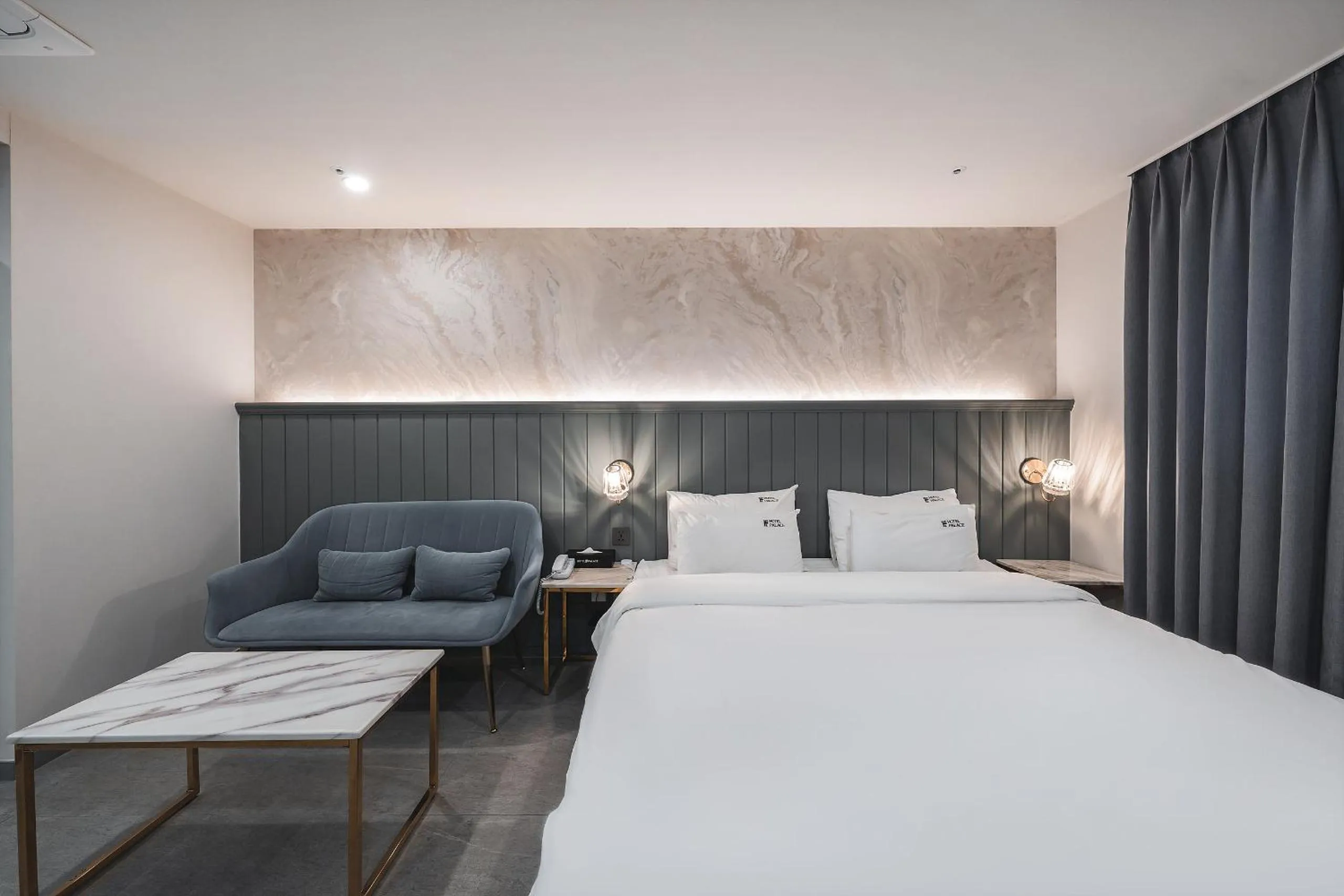 Bed in Hotel Palace Gyeongju