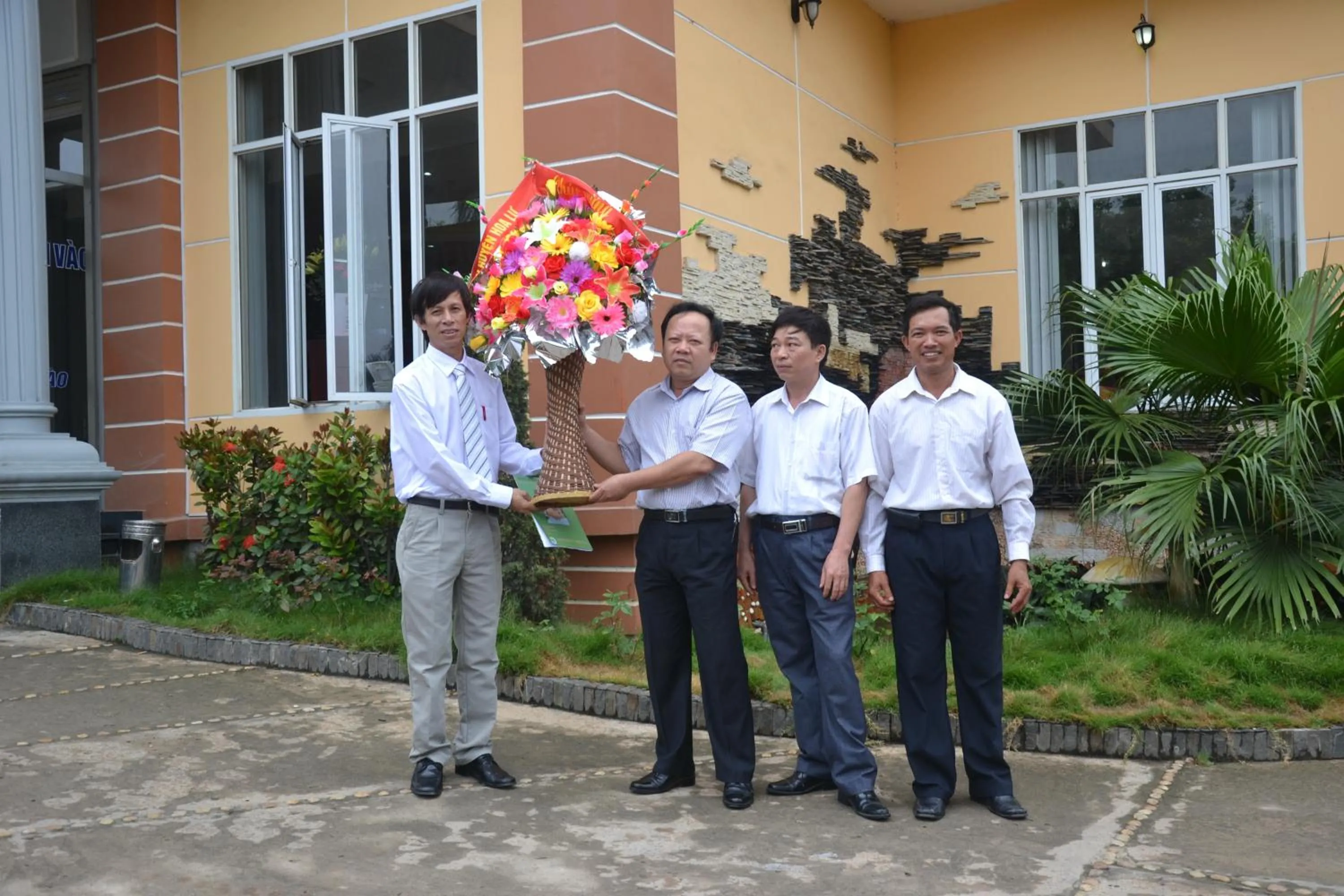Activities in Yen Nhi Hotel Ninh Binh