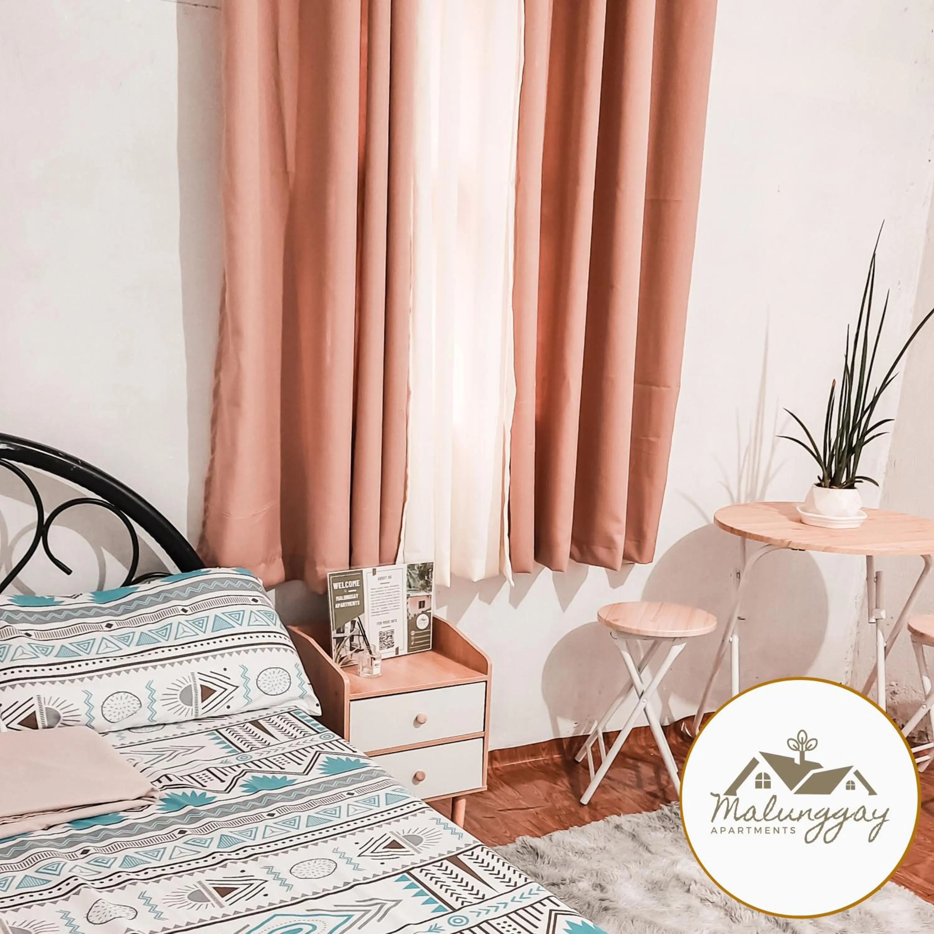 Bed in Malunggay Apartments