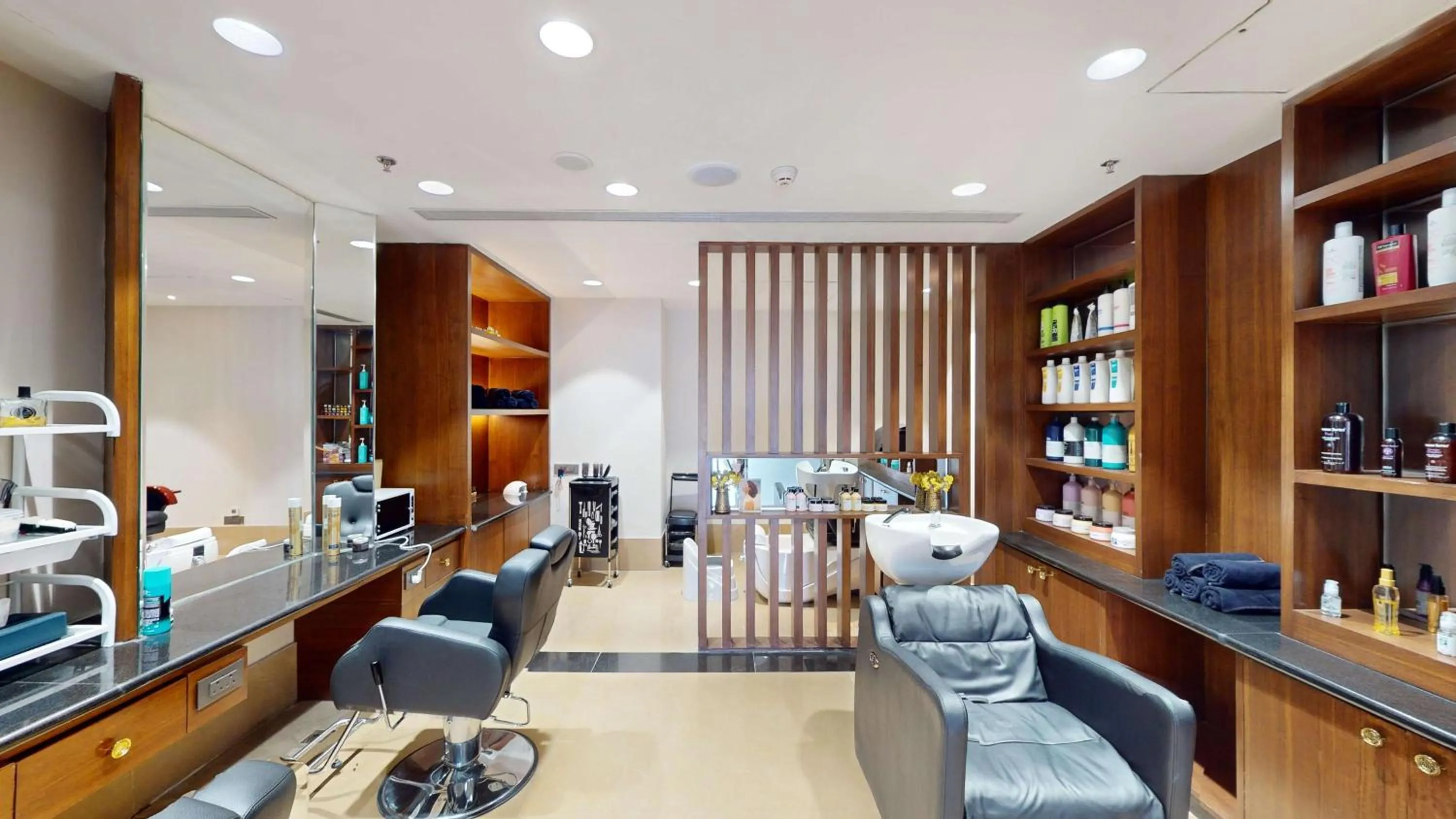 Spa and wellness centre/facilities in Radisson Collection Hotel & Spa, Riverfront Srinagar