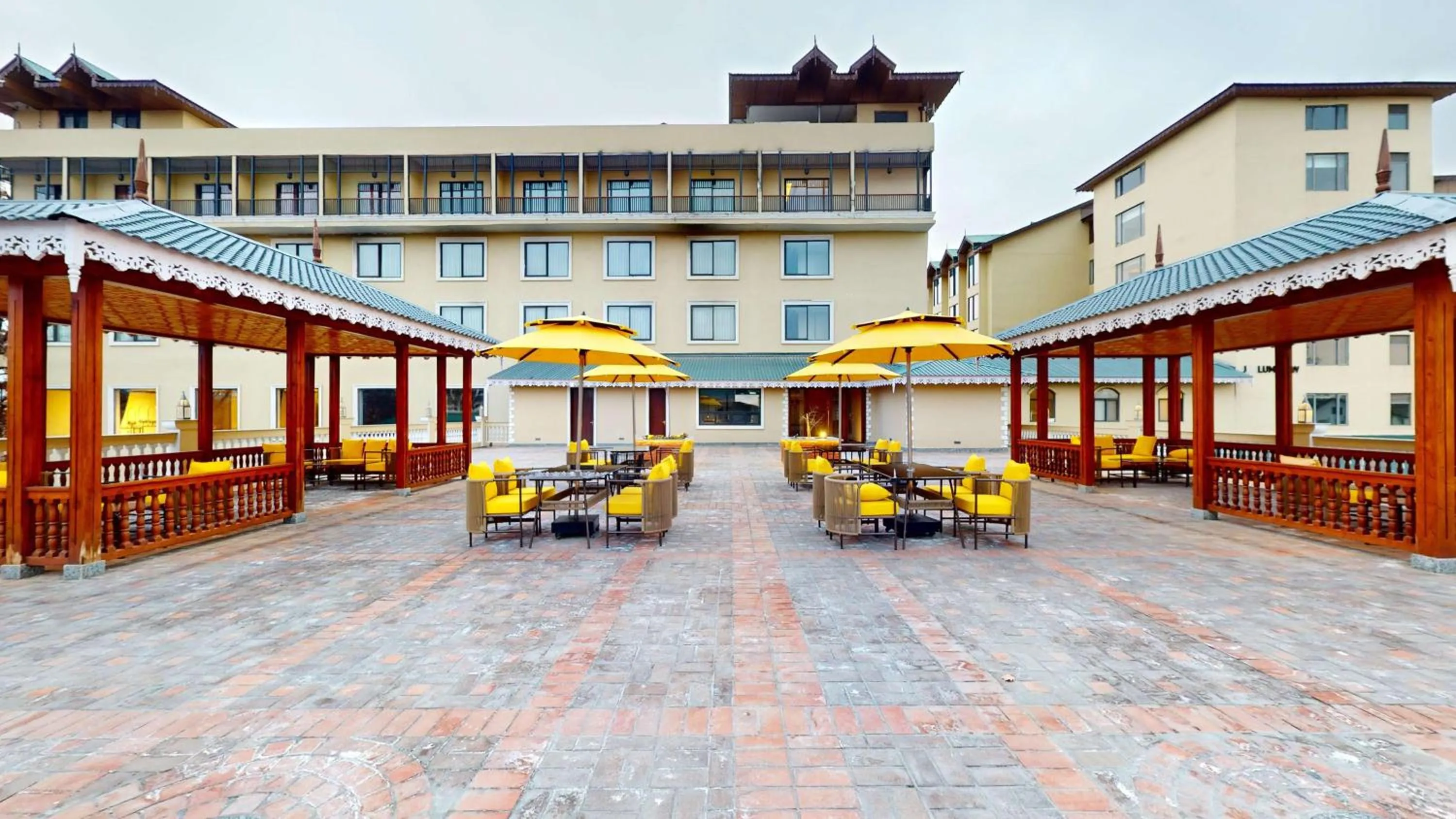 wedding in Radisson Collection Hotel & Spa, Riverfront Srinagar