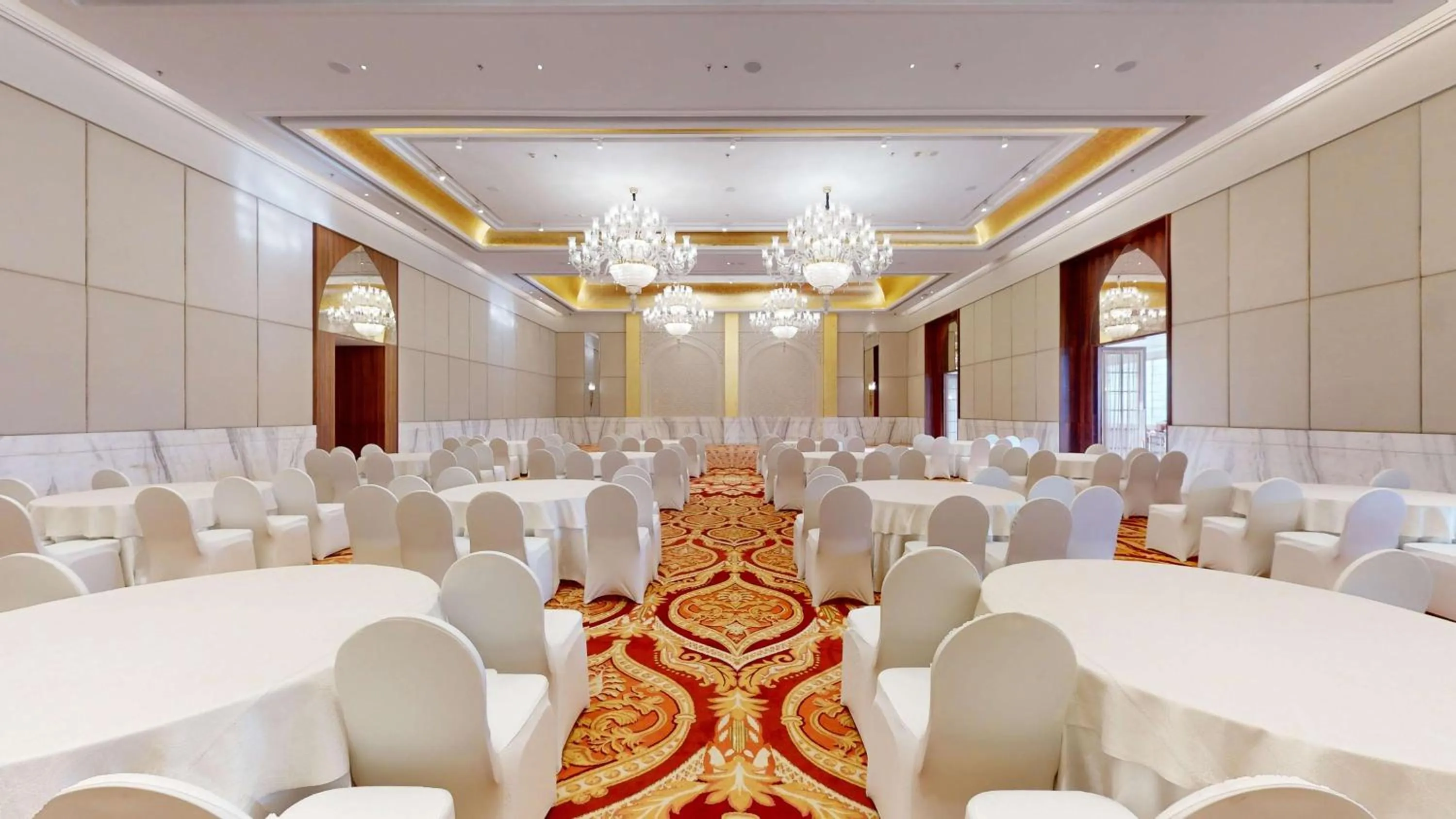 Banquet/Function facilities in Radisson Collection Hotel & Spa, Riverfront Srinagar