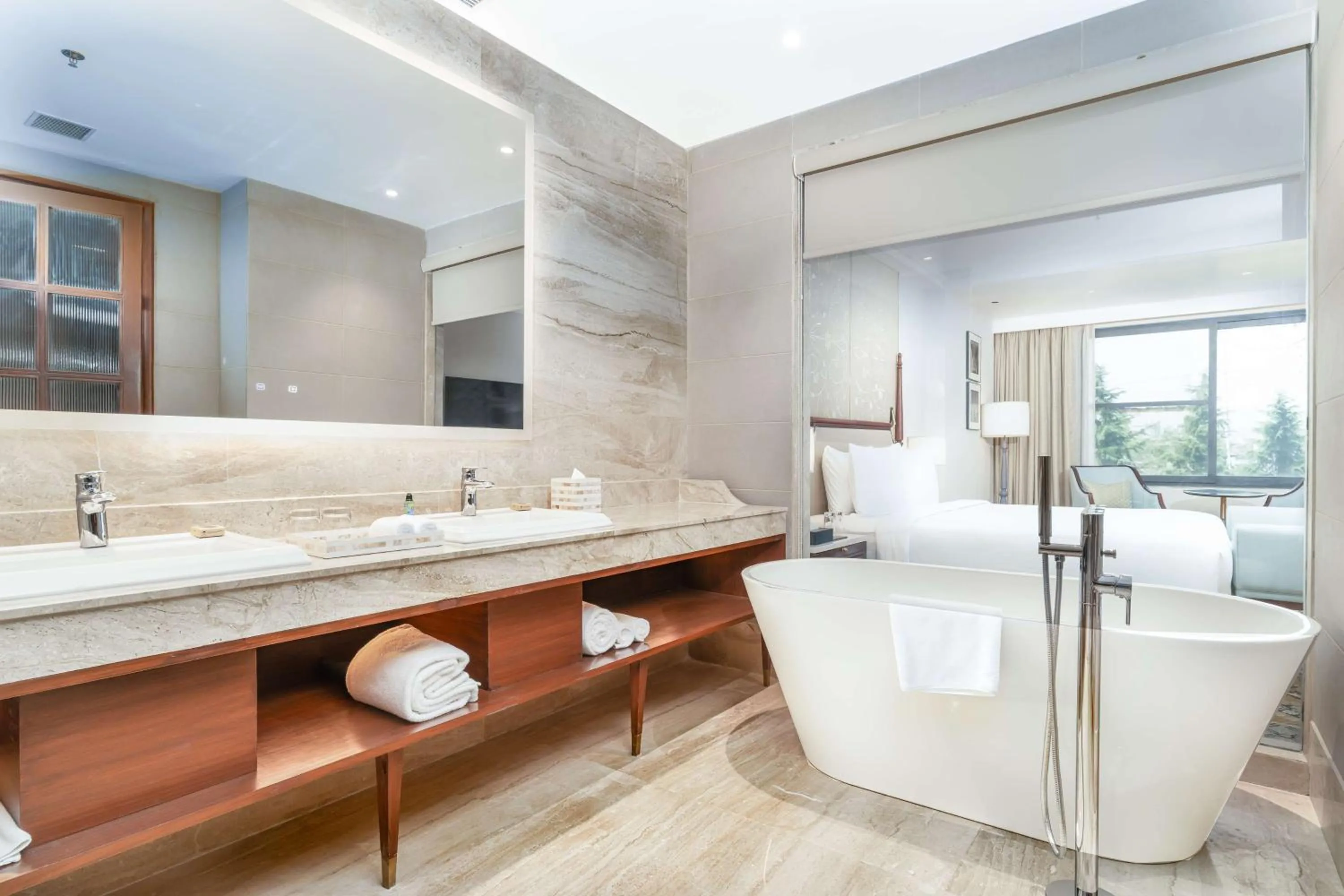 Bathroom in Radisson Collection Hotel & Spa, Riverfront Srinagar