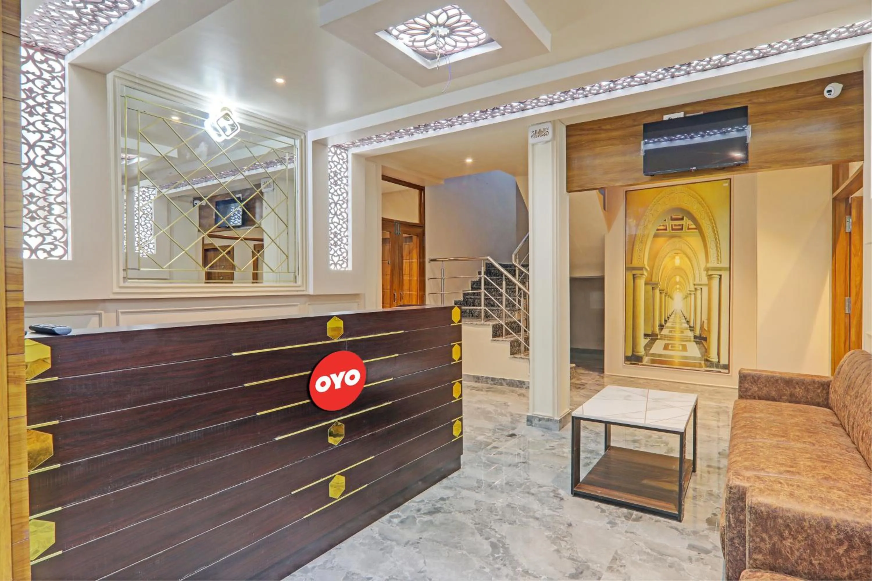 Lobby or reception in Hotel O Royal Regency Palace