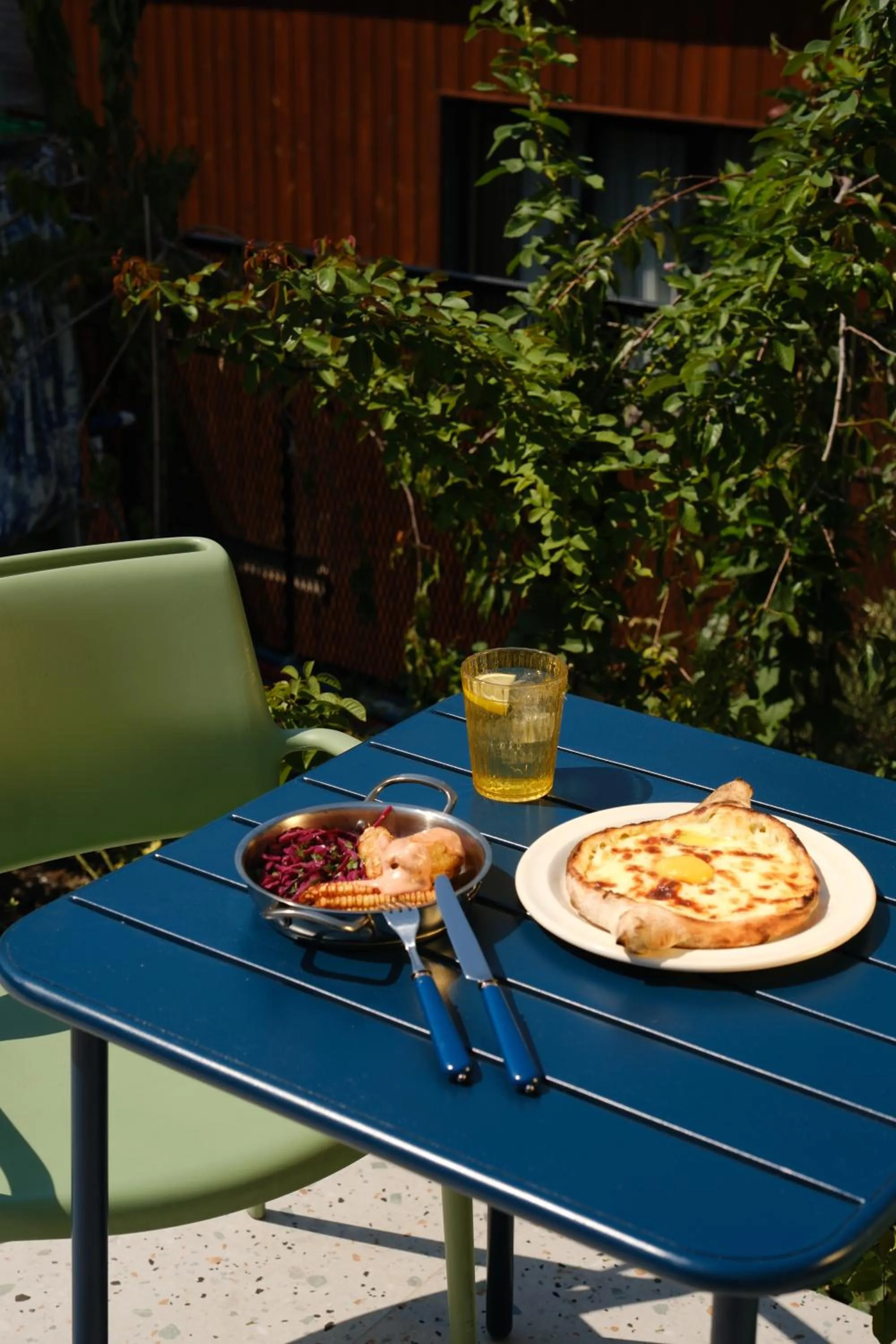 Day in Margot Sololaki