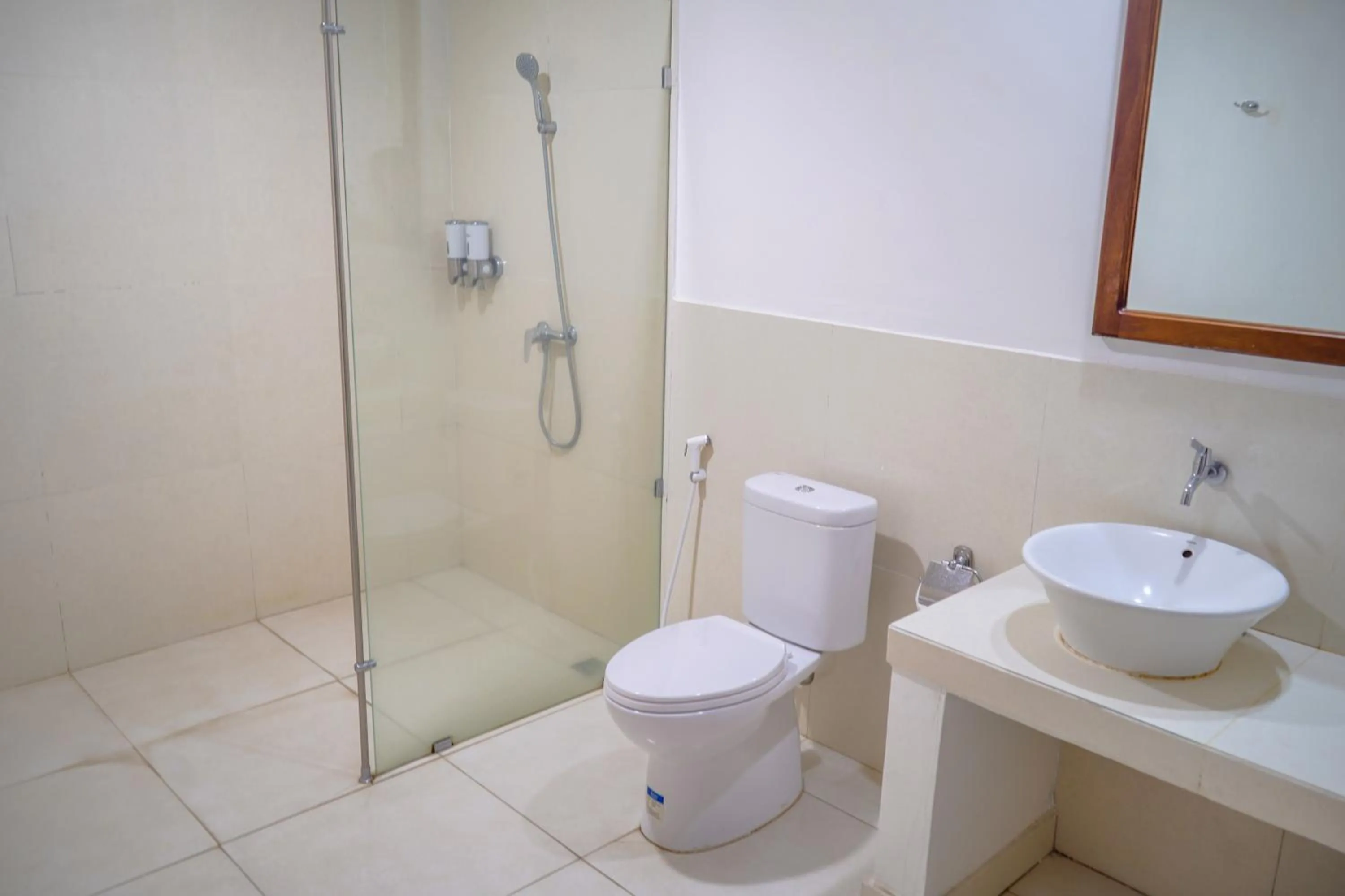 Bathroom in Grand Melka Hotel