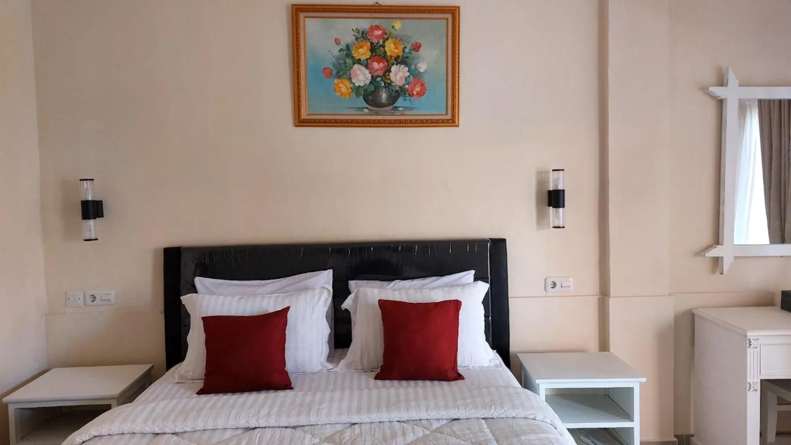 Bed in Grand Melka Hotel