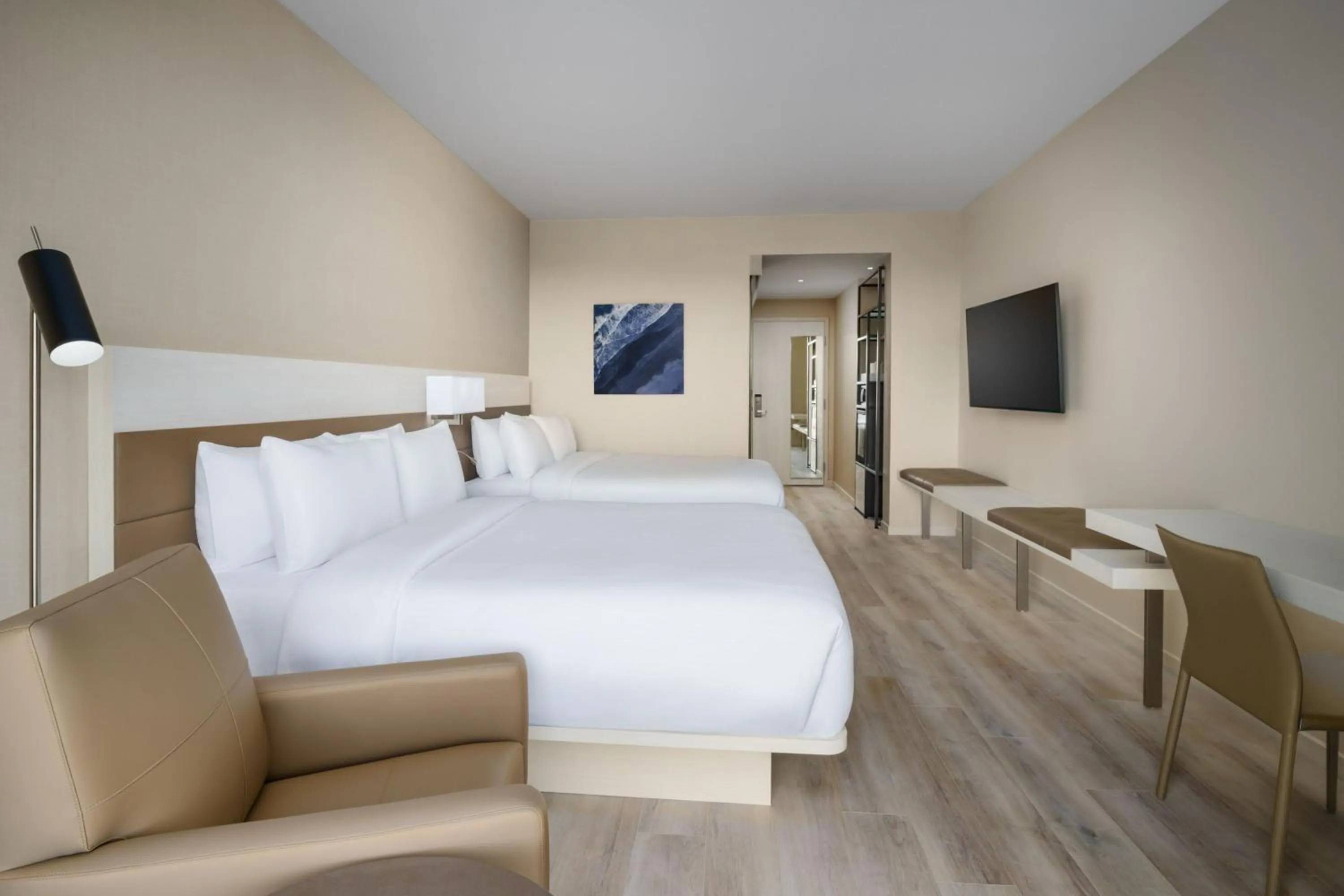 Photo of the whole room, Bed in AC Hotel by Marriott Jacksonville St Johns Town Center