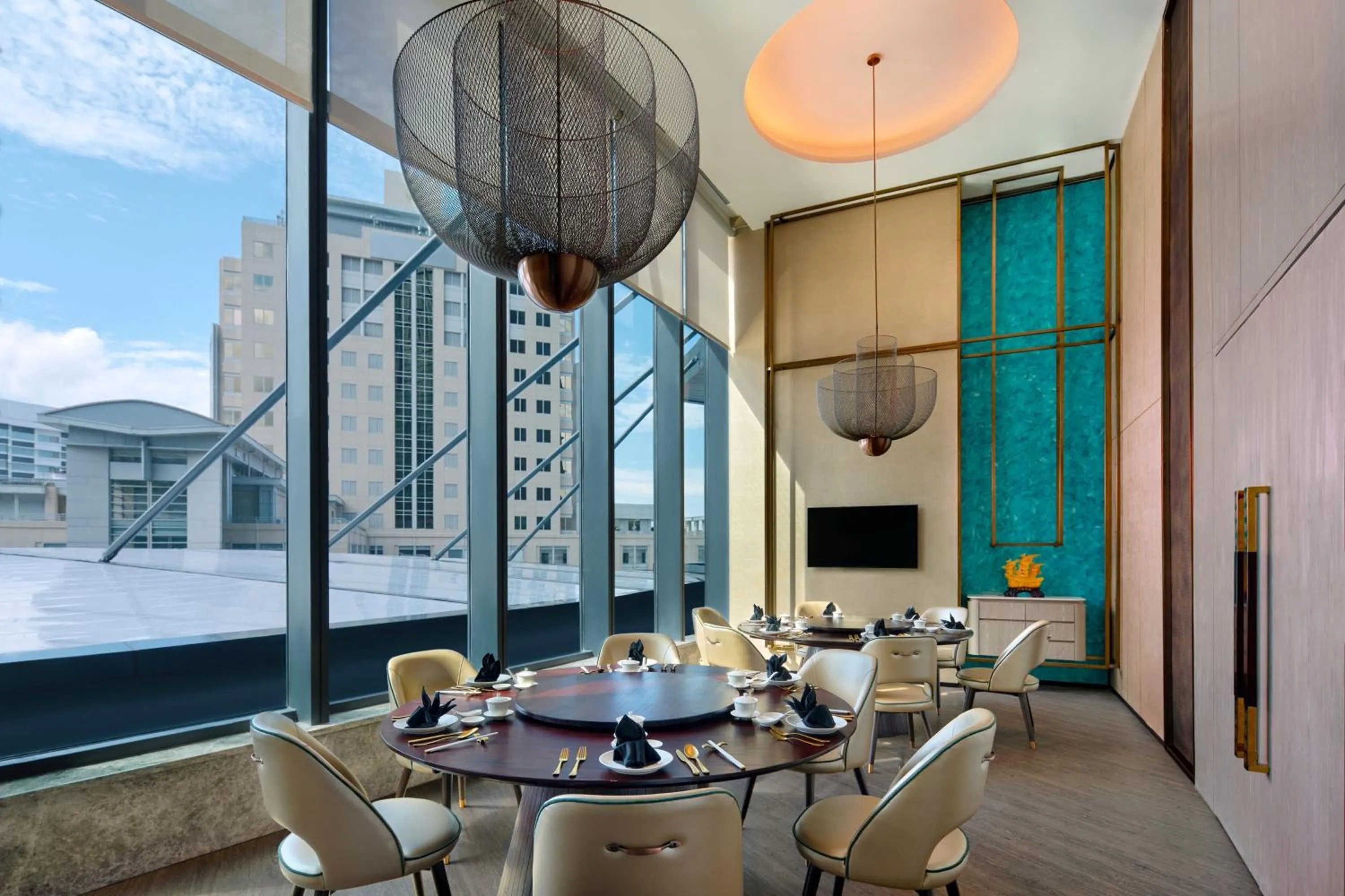 Restaurant/places to eat in Sheraton Kuching Hotel