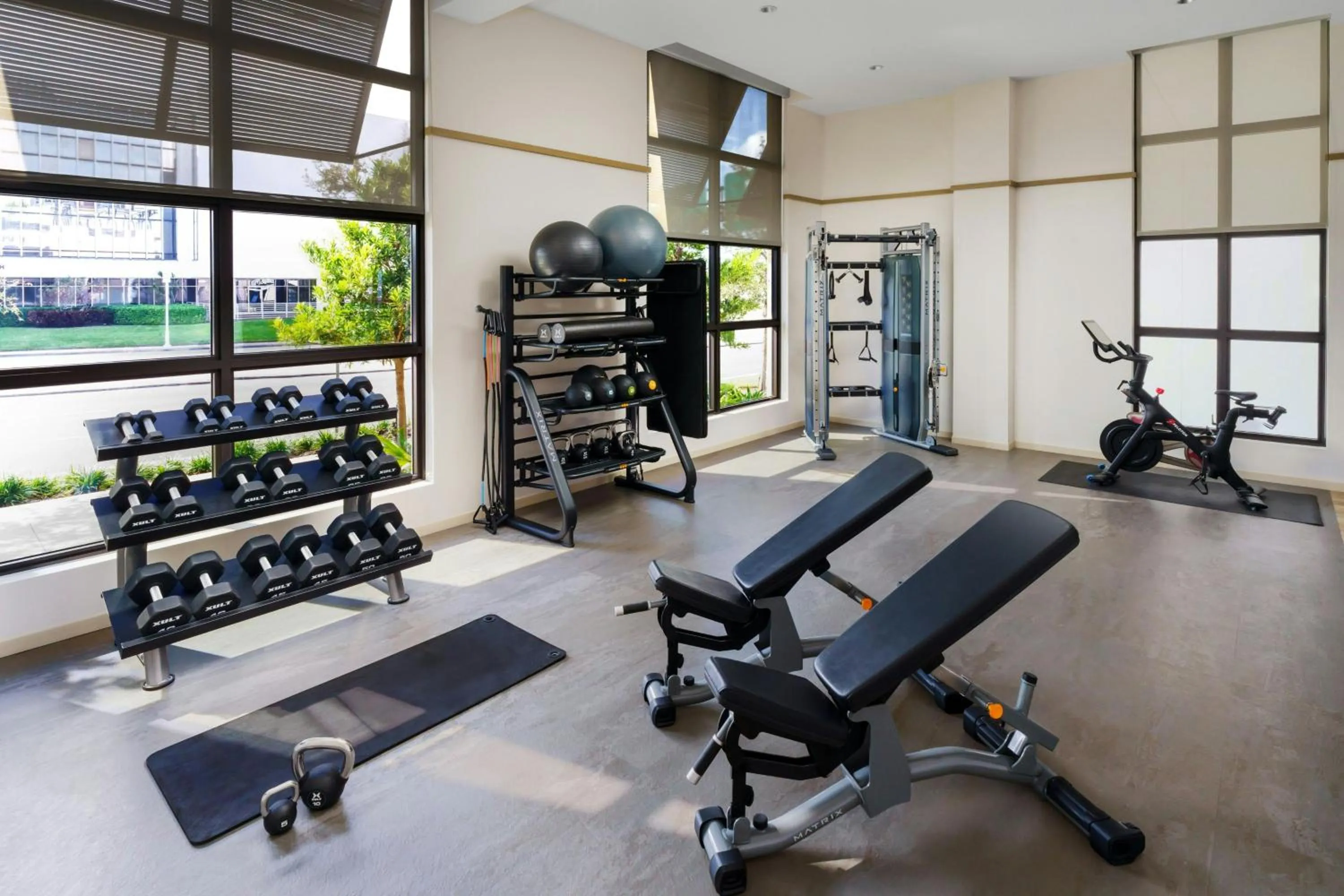 Fitness centre/facilities in AC Hotel by Marriott Naples 5th Avenue