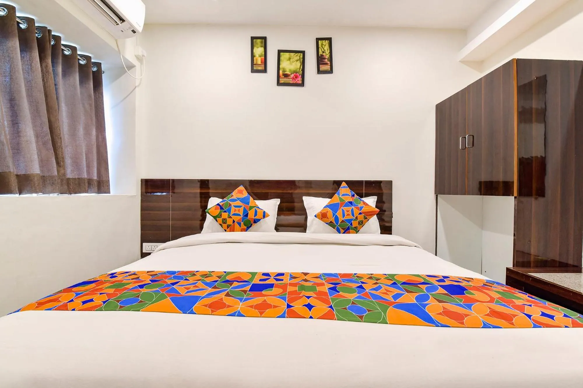 Bed in Via Shri Krishna