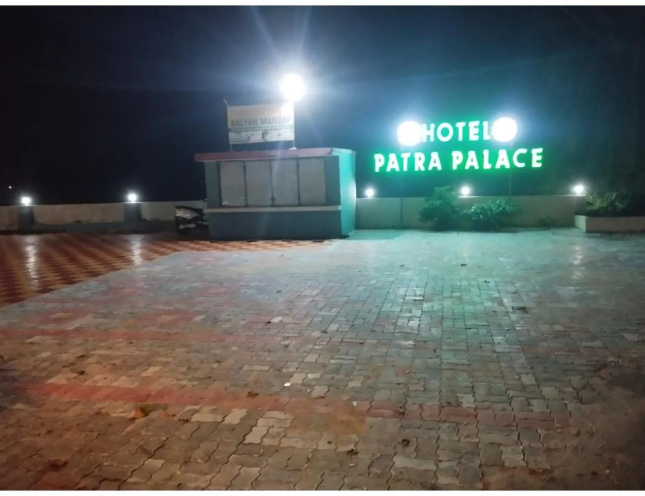 Night in Hotel Patra Palace, Konark
