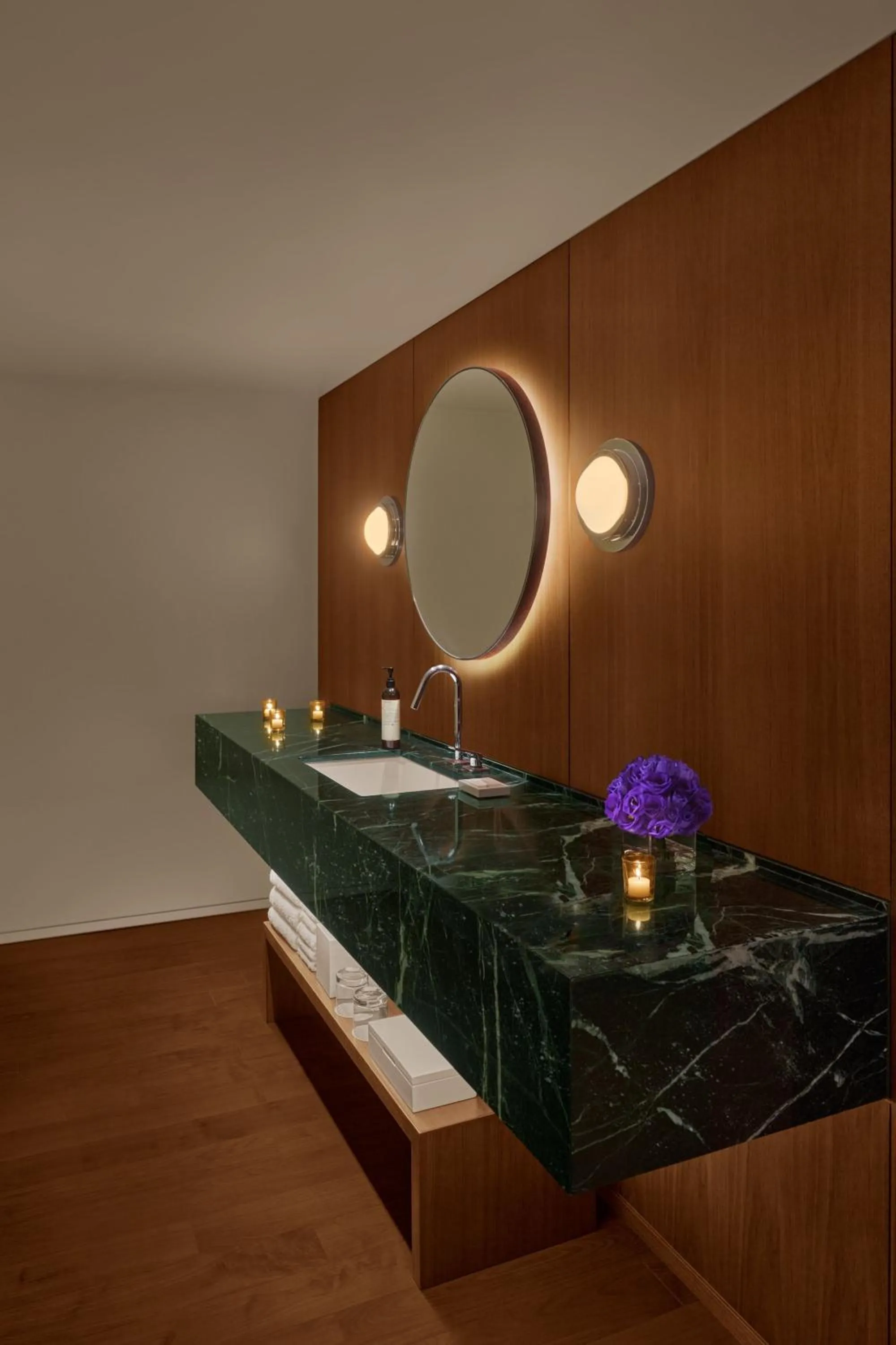 Bathroom in The Tokyo EDITION, Ginza