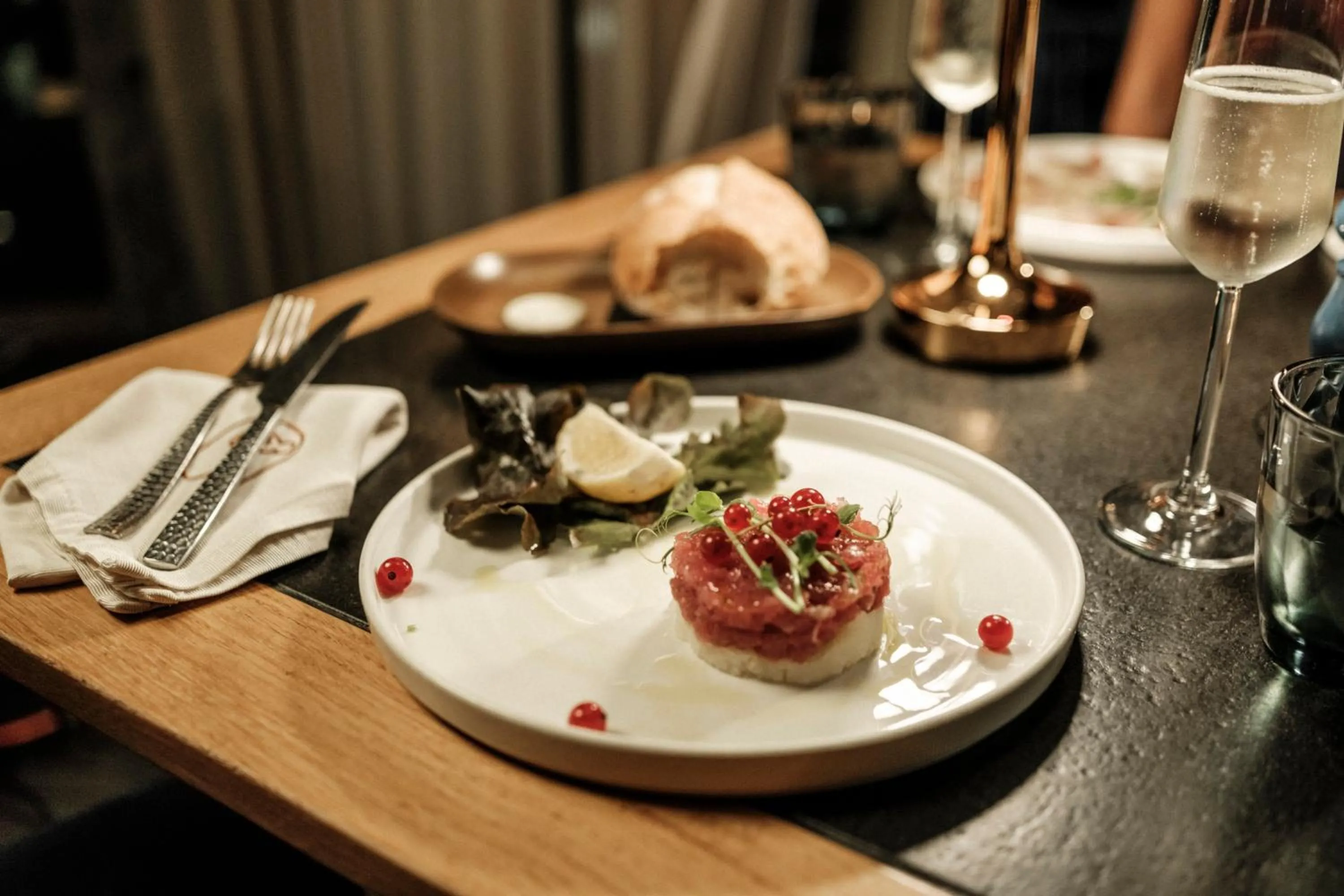 Food and drinks in Fitch Hotel