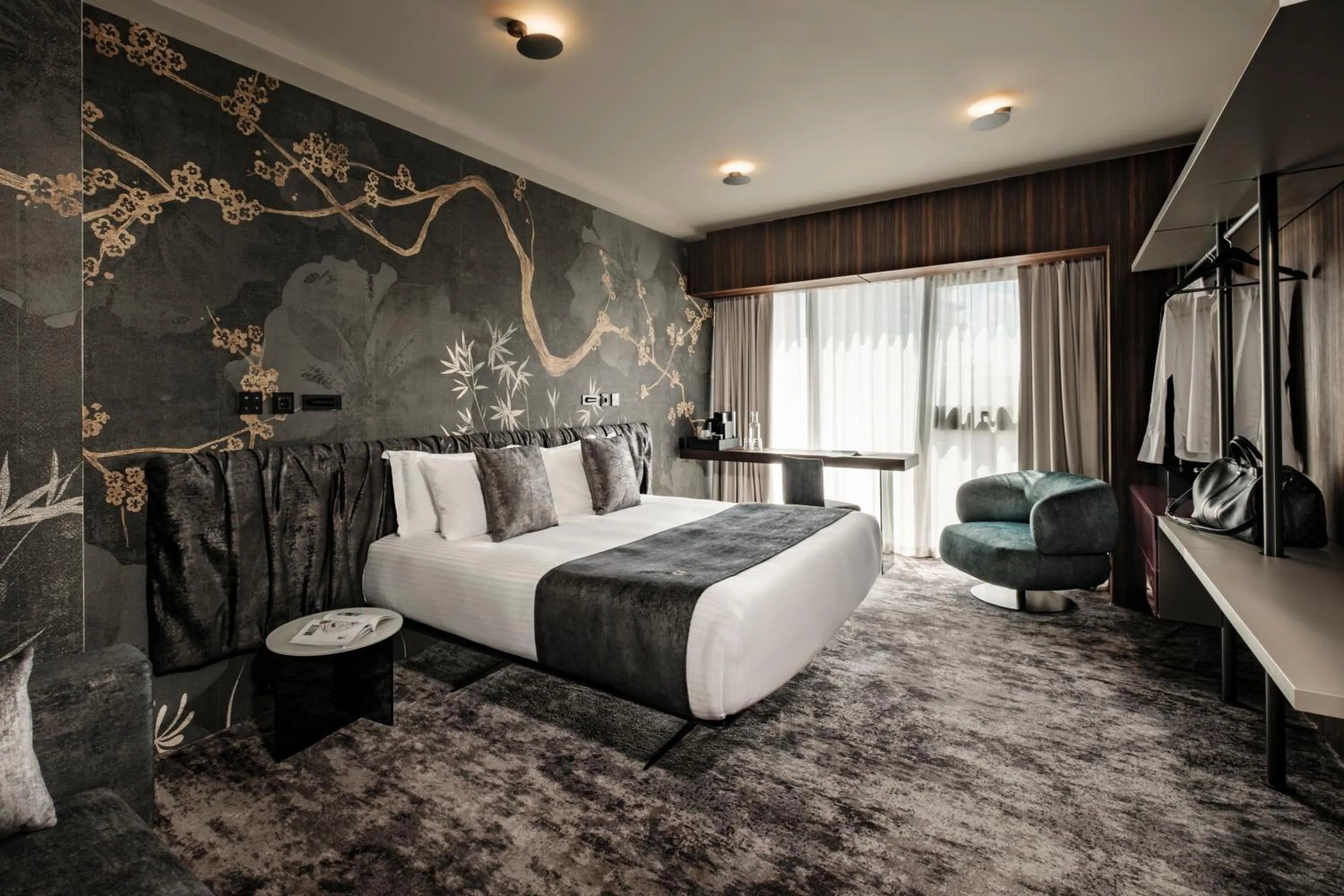 Photo of the whole room, Bed in Fitch Hotel