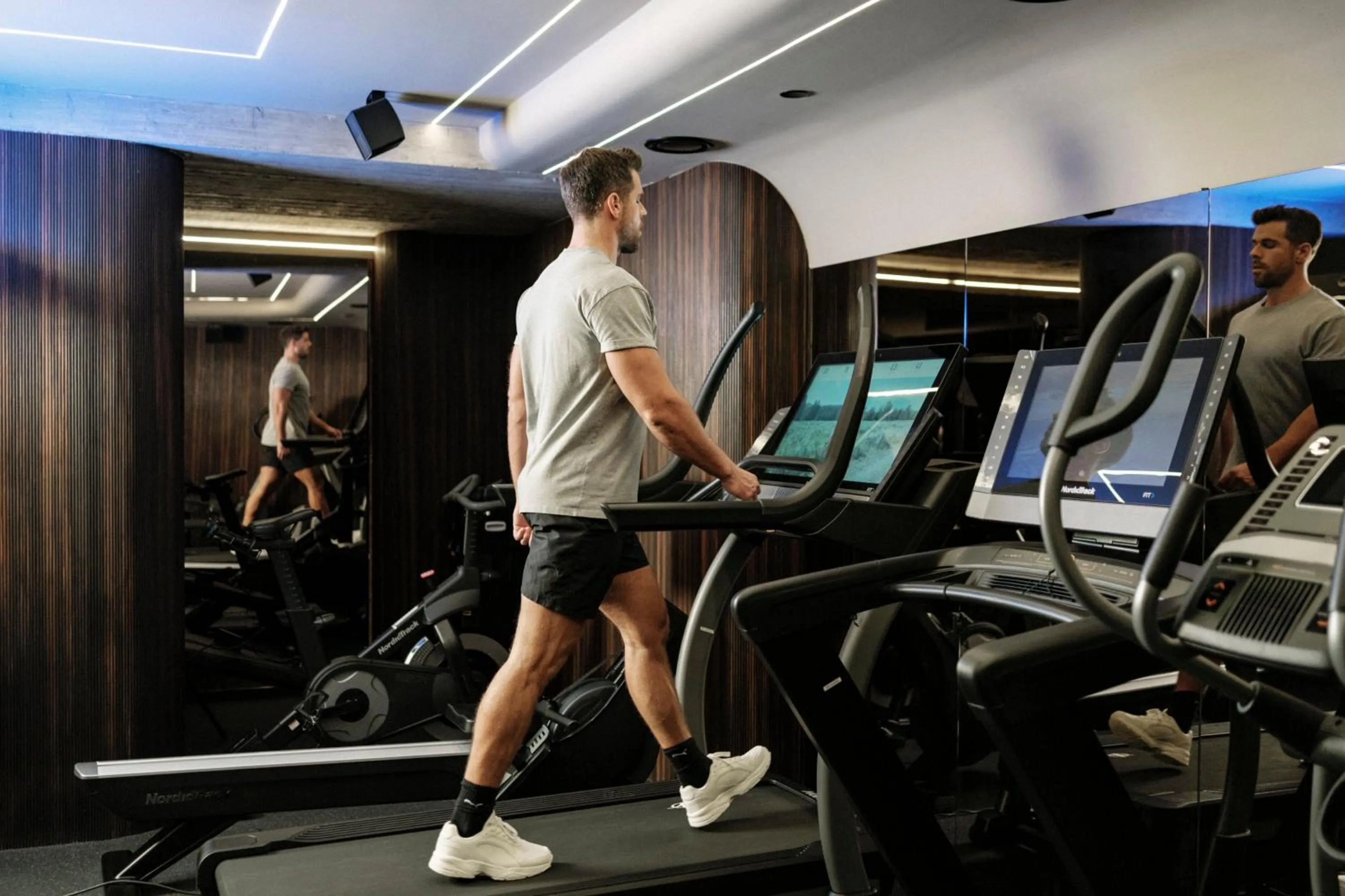 Fitness centre/facilities in Fitch Hotel