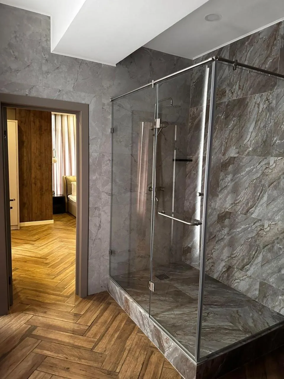 Shower in Five Hotel