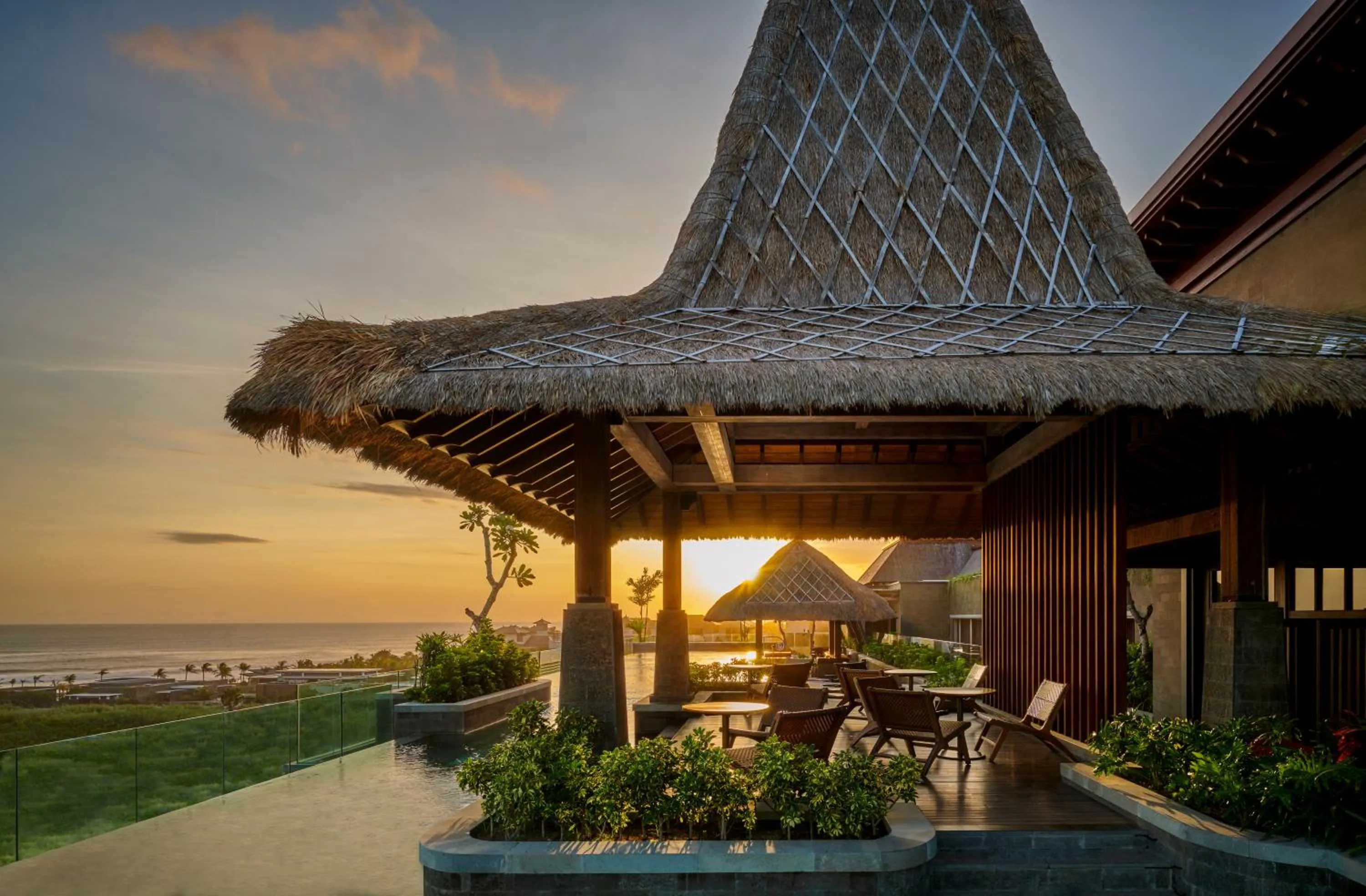 Sunset in Holiday Inn Resort Bali Canggu by IHG