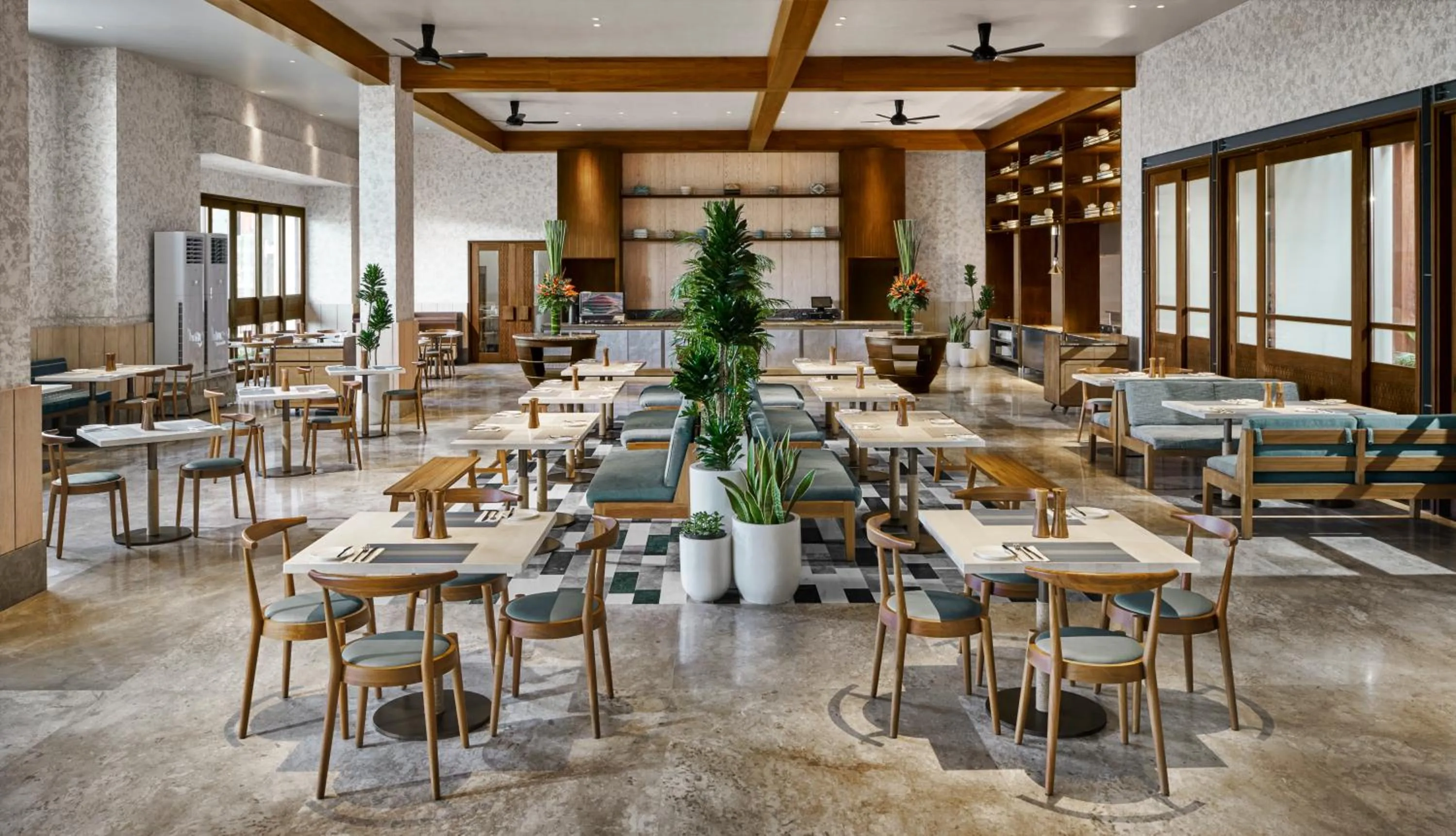 Restaurant/places to eat in Holiday Inn Resort Bali Canggu by IHG