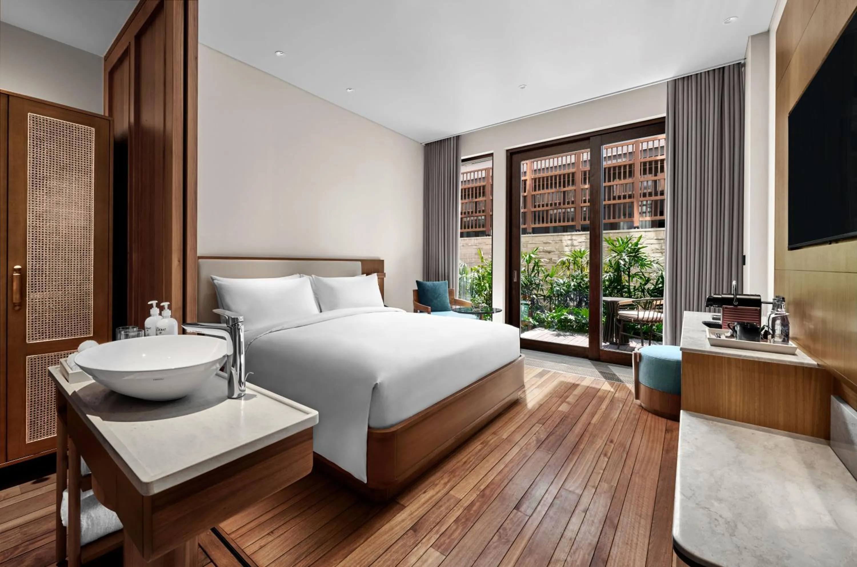 Bedroom, Bed in Holiday Inn Resort Bali Canggu by IHG