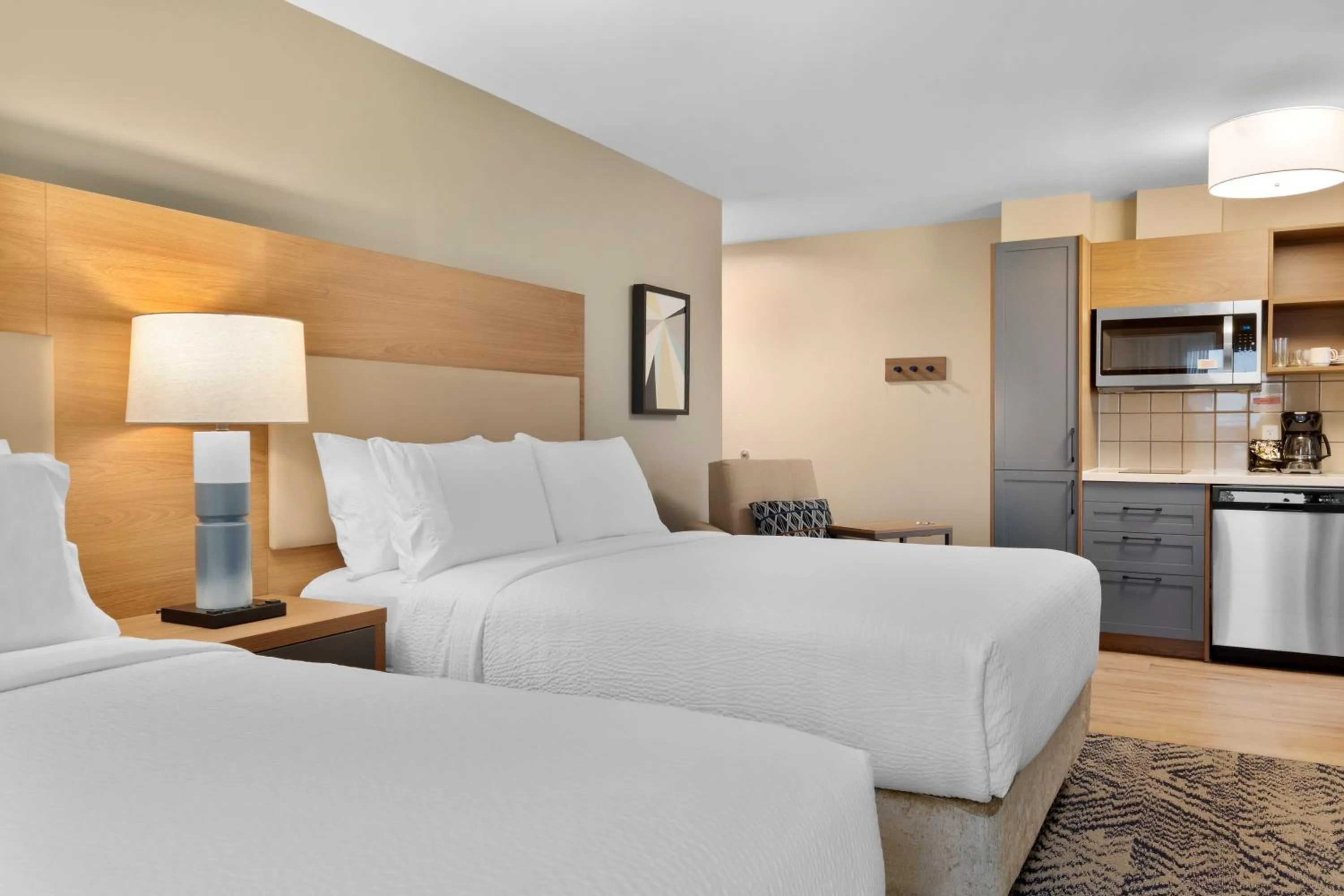 Bed in Candlewood Suites Collingwood by IHG