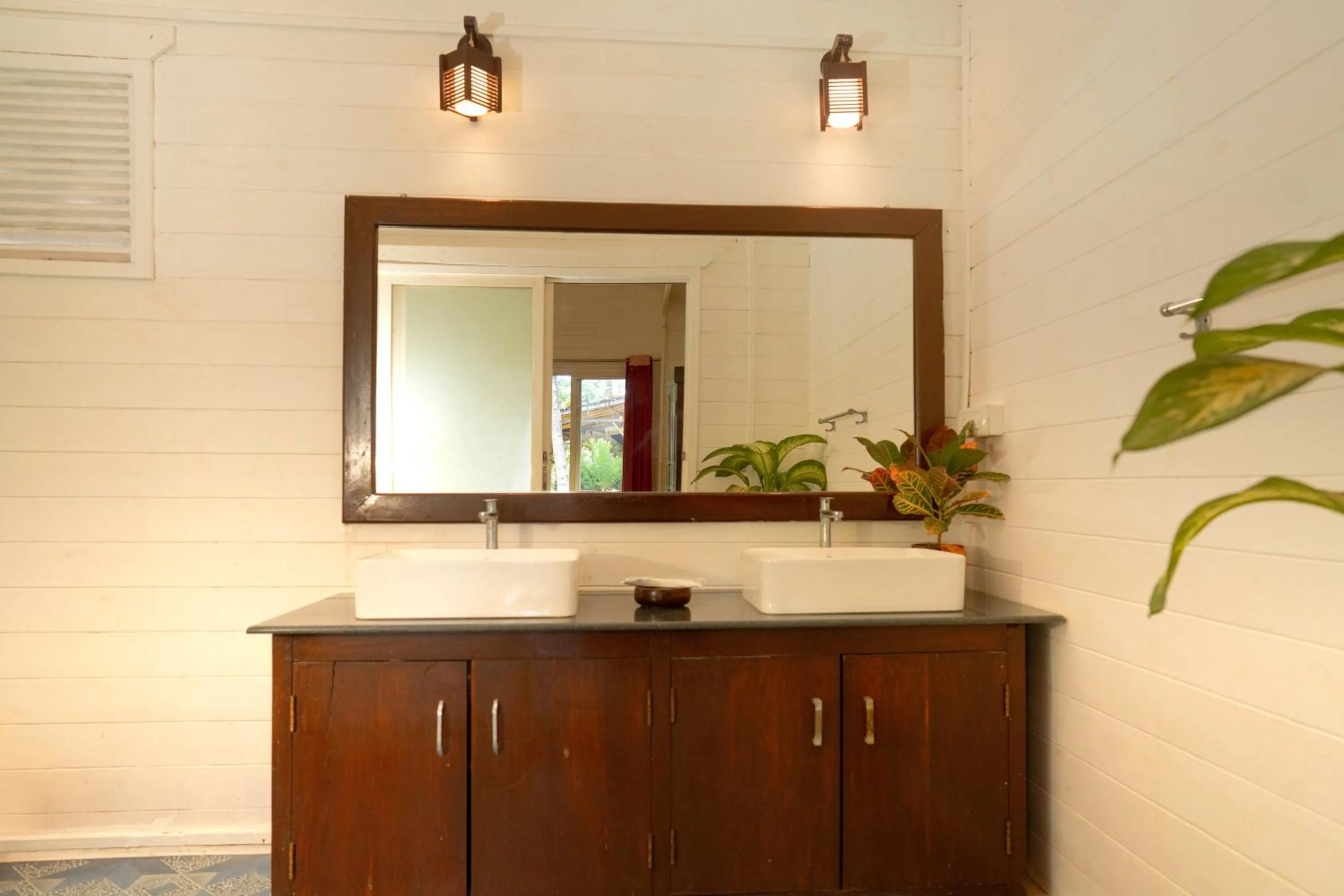 The Exotica Agonda