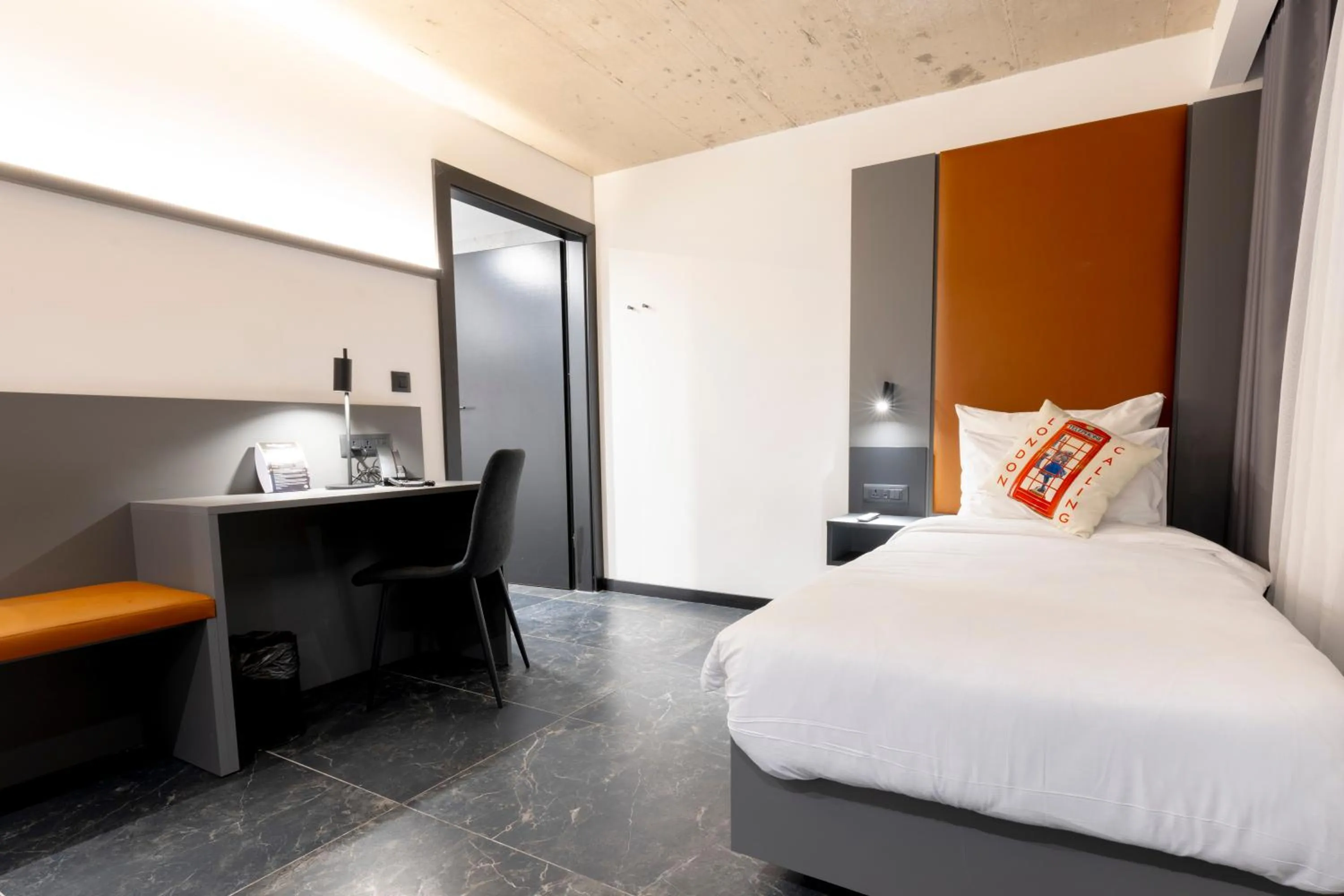 Bedroom, Bed in The Londoner Hotel St. Julian's