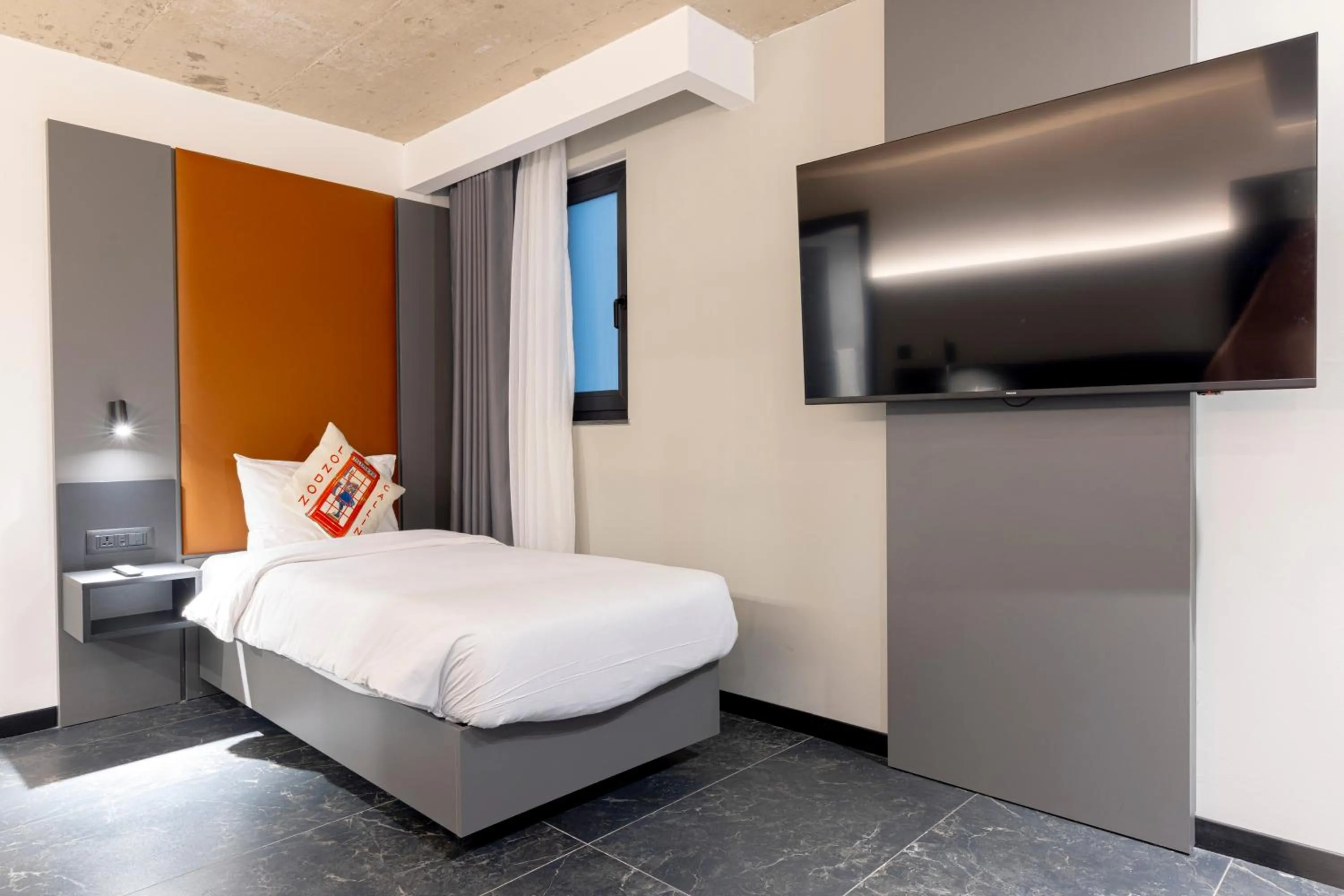 Bedroom, Bed in The Londoner Hotel St. Julian's