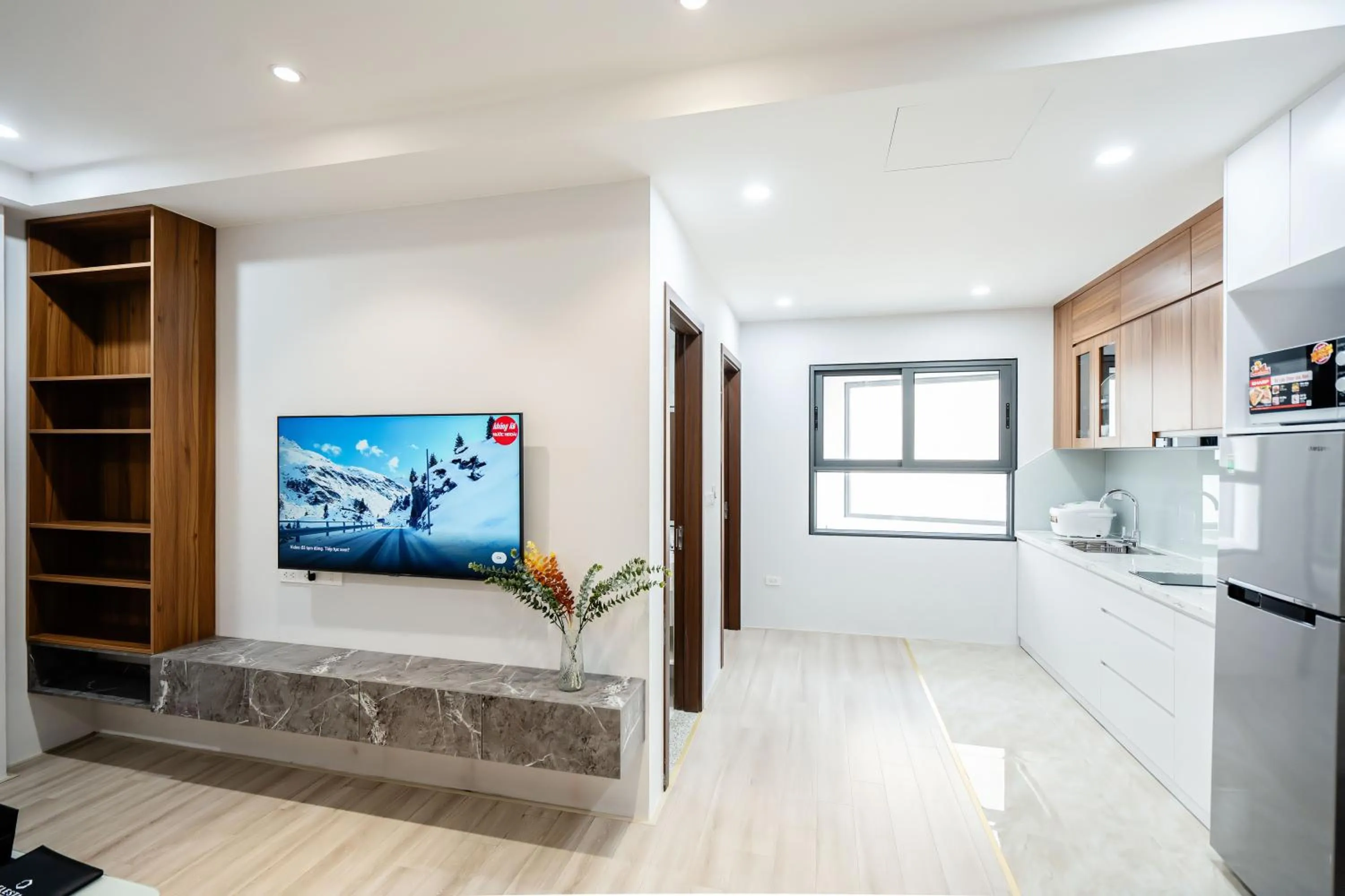 Kitchen or kitchenette in FLESTA Núi Trúc