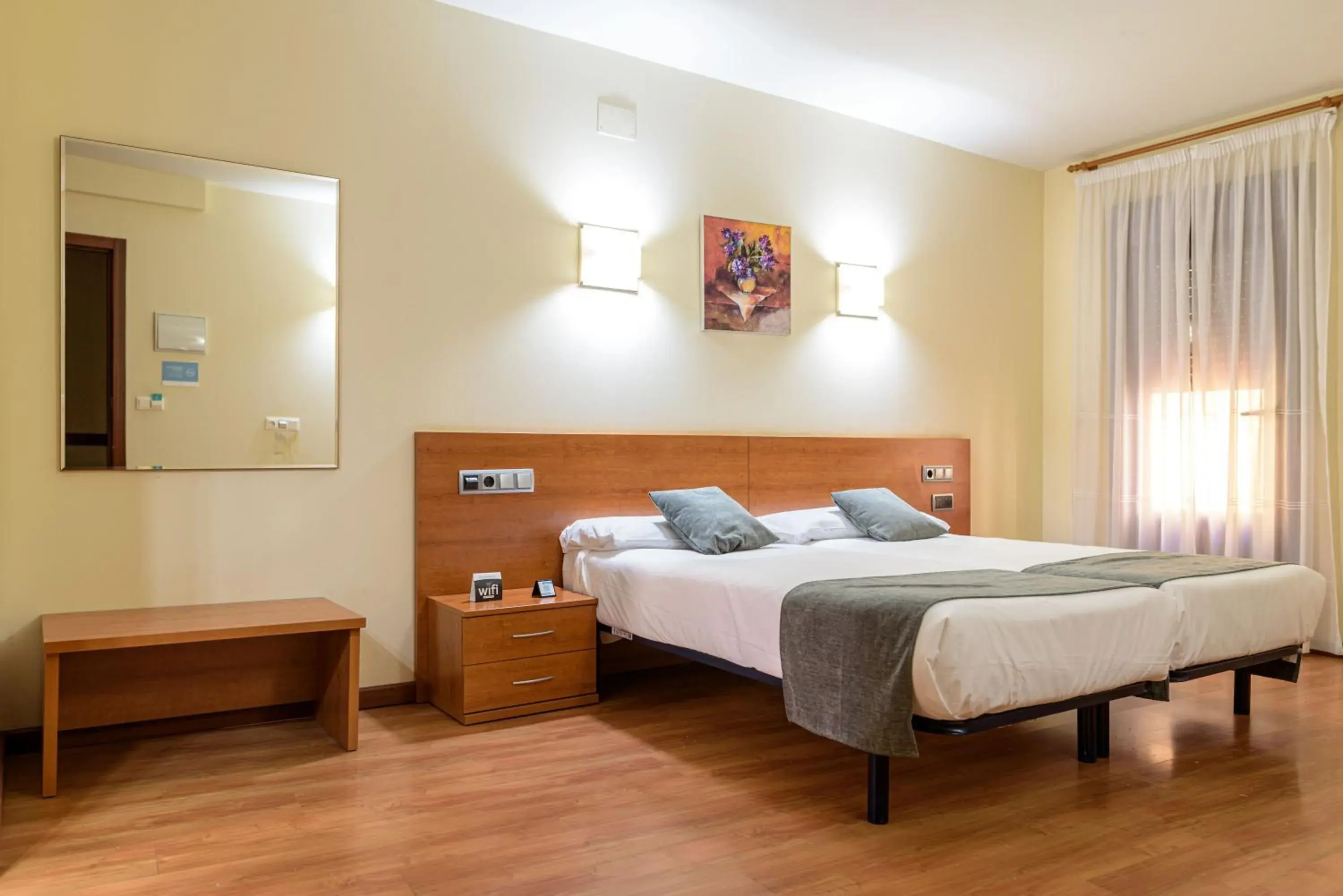 Twin Room in Alda Plaza Mayor Toro Twin Room in Alda Plaza Mayor Toro