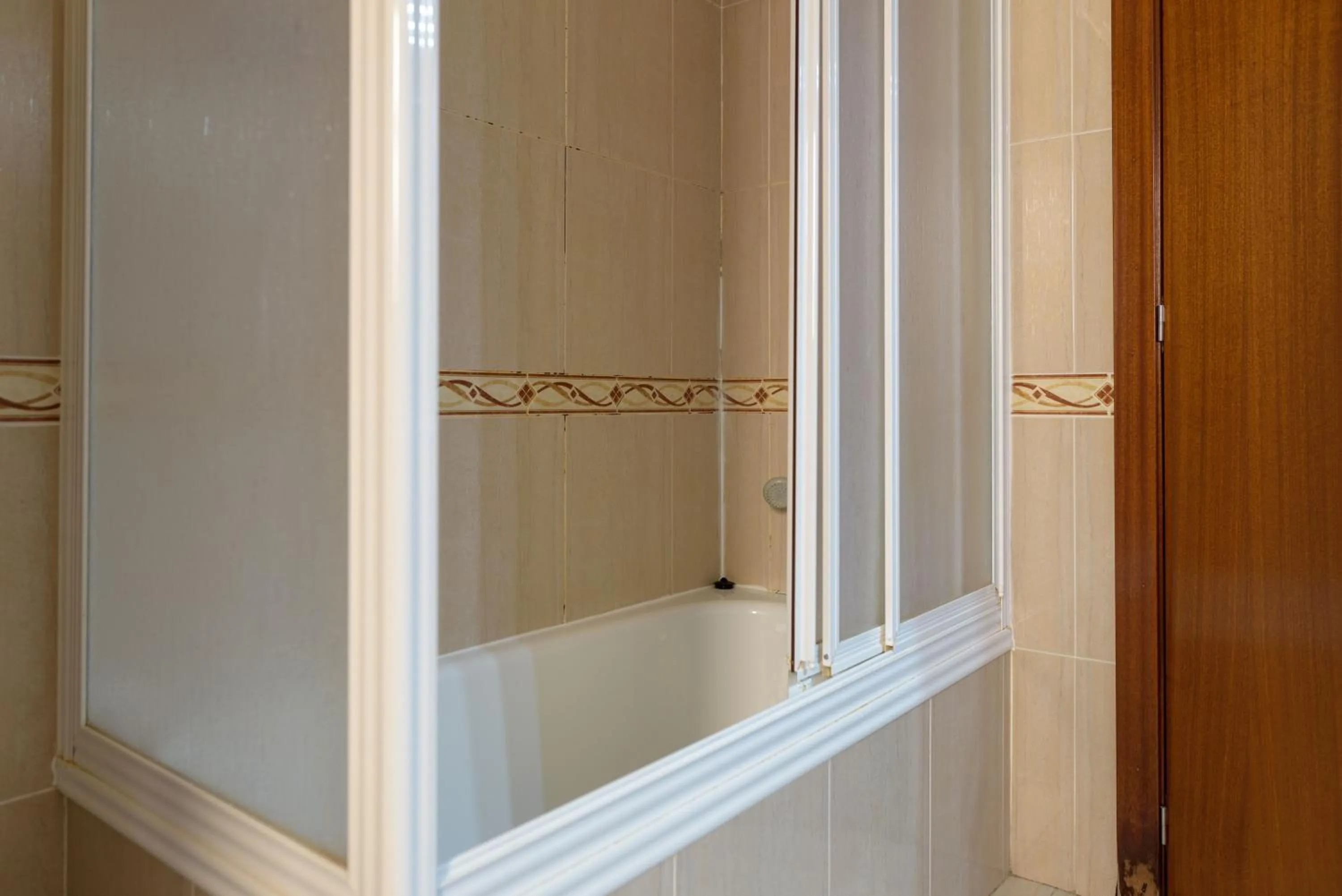 Bathroom in Alda Plaza Mayor Toro