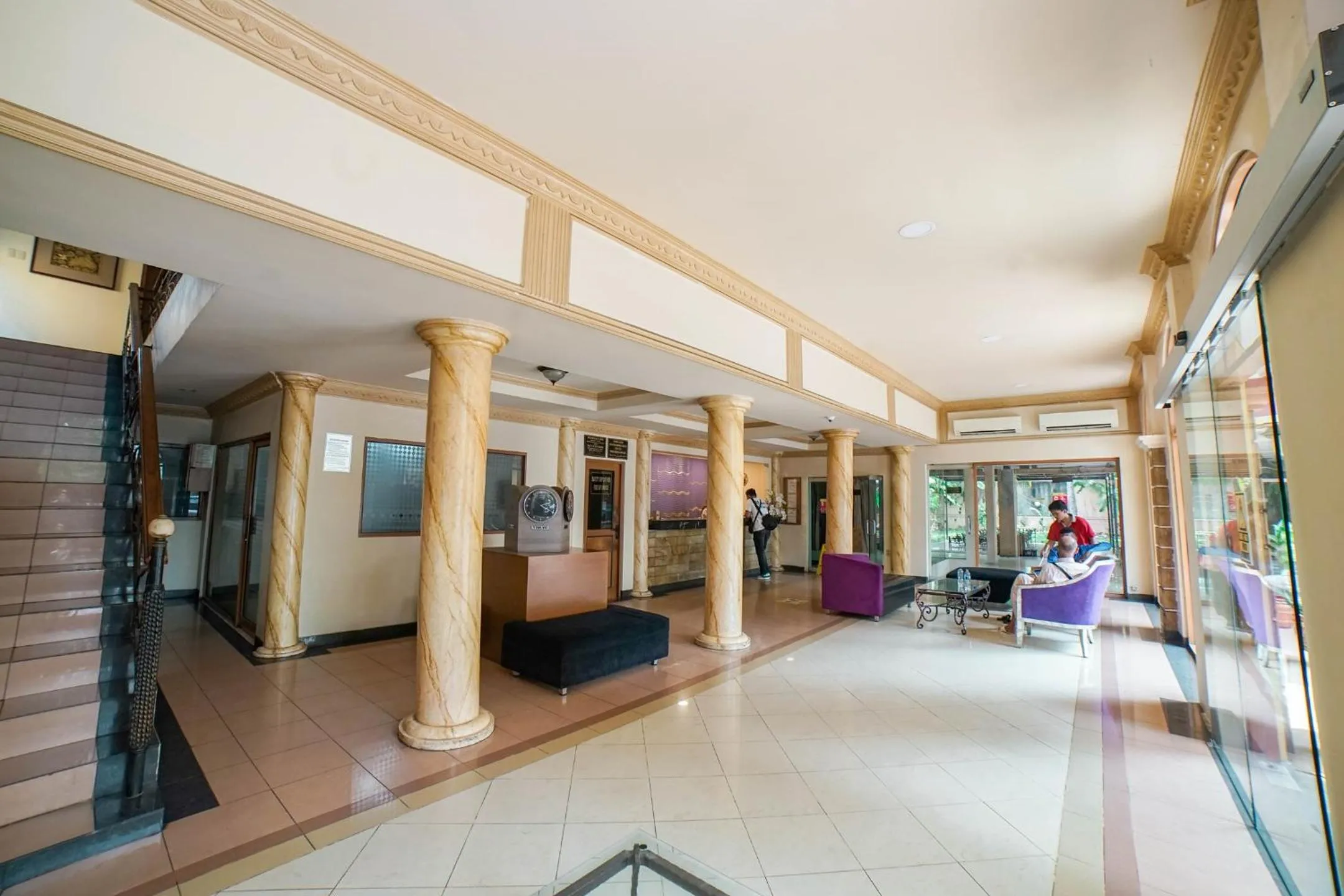 Lobby or reception in Hotel Kalisma by Alia