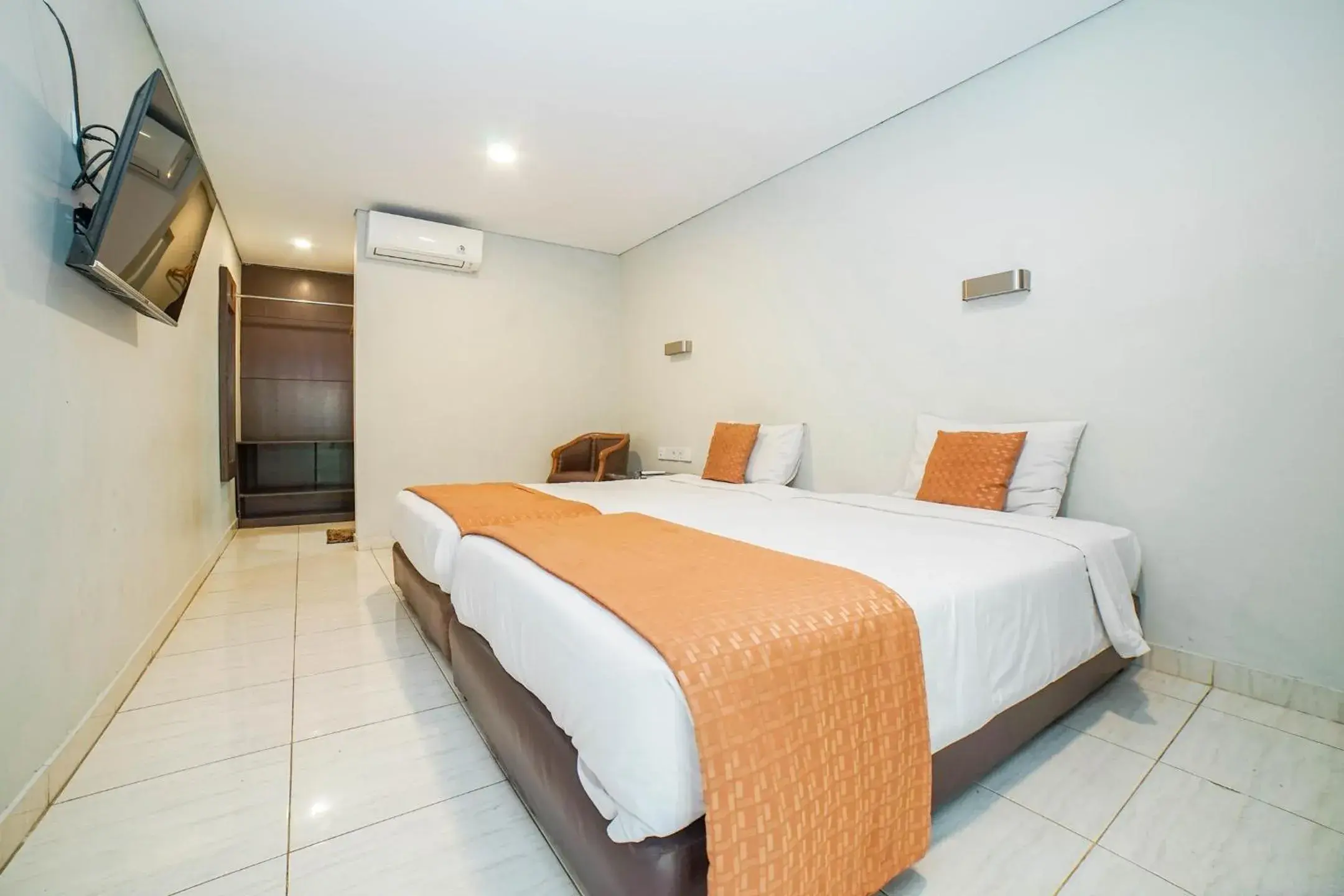 Deluxe Twin Room in Hotel Kalisma by Alia Deluxe Twin Room in Hotel Kalisma by Alia