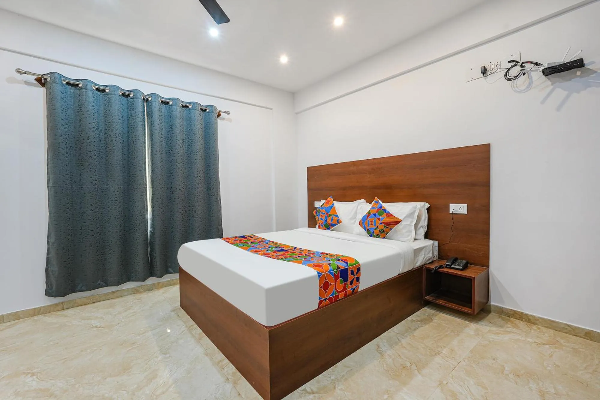 Bed in FabHotel Tree Suites - Nr Reva University