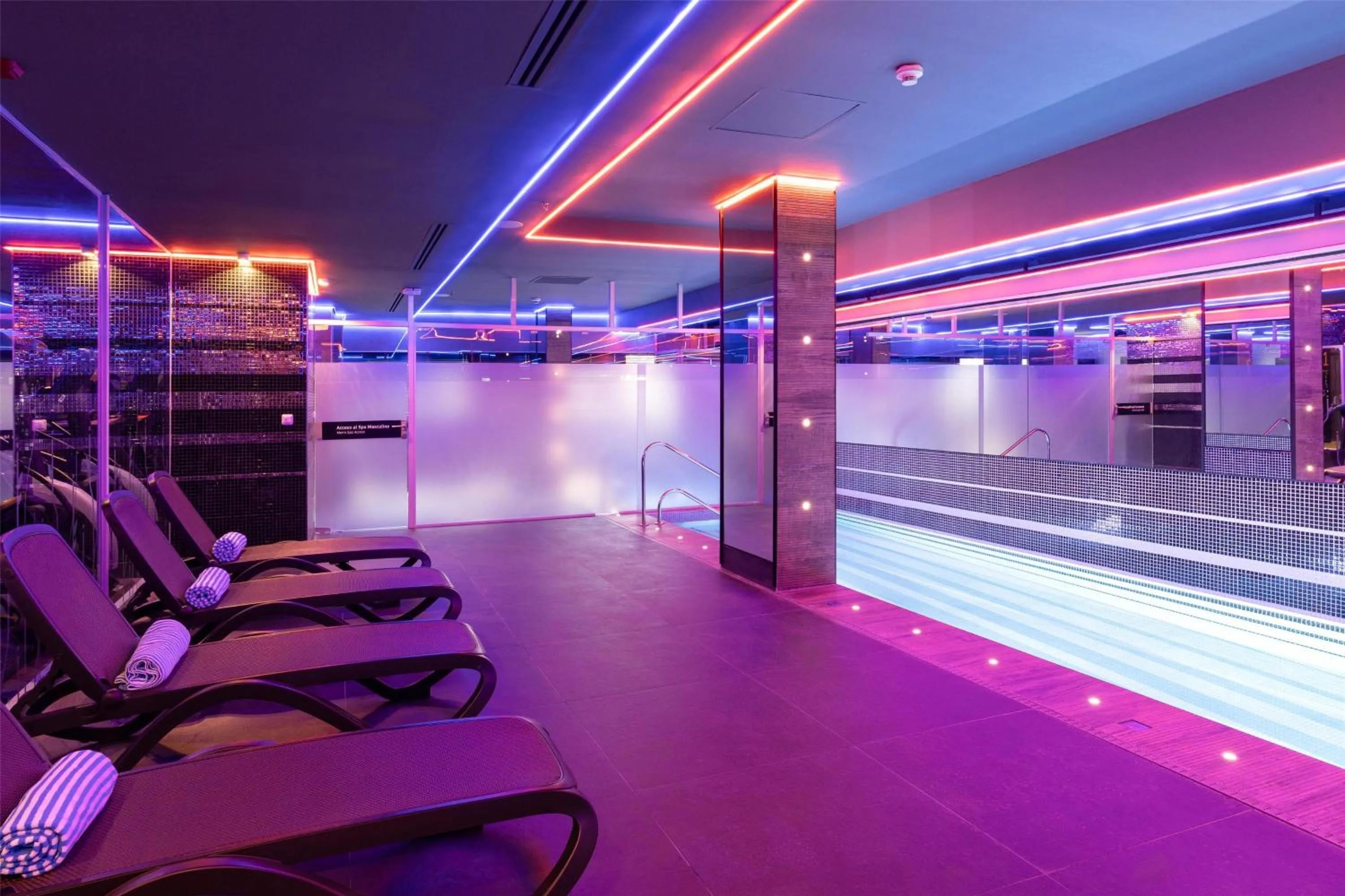 Pool view in Hilton Garden Inn Asuncion Aviadores Del Chaco